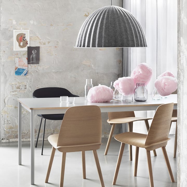Tavolo da pranzo Base, nero, bordo in compensato, 140x80 cm Muuto