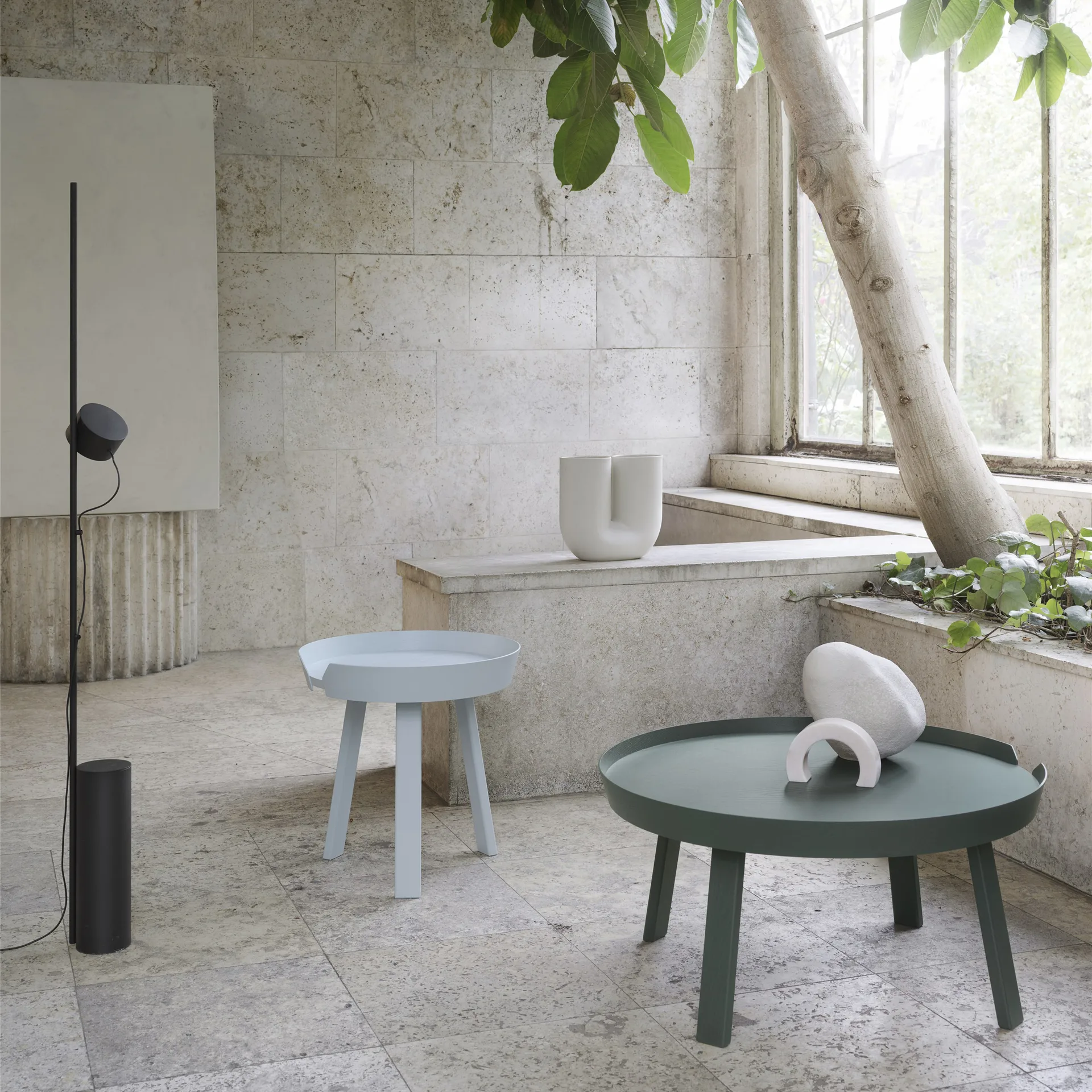 Tavolo grande Around, Dark green Muuto