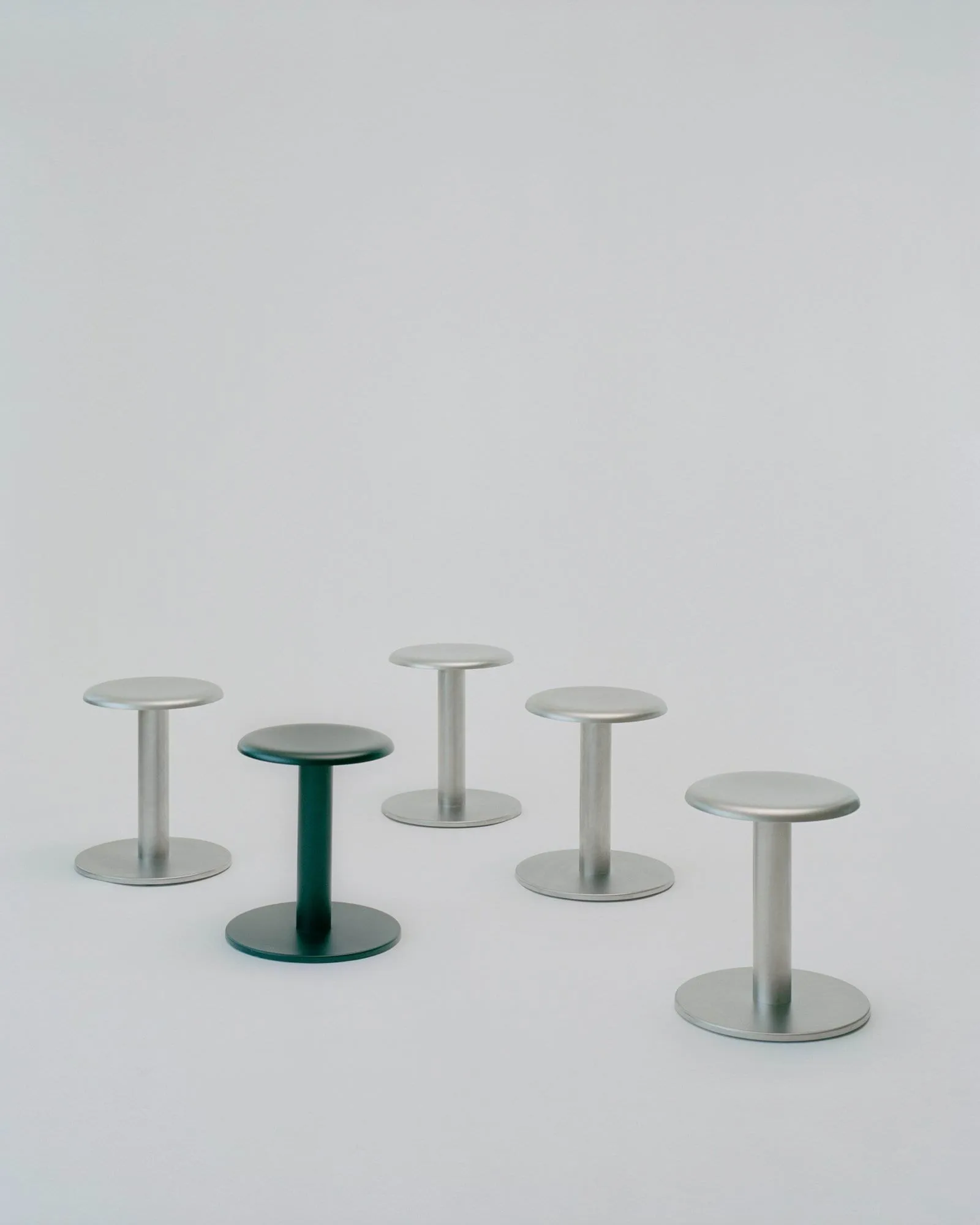 Coupe sgabello rotondo, Black, Ø40x46 cm New Works