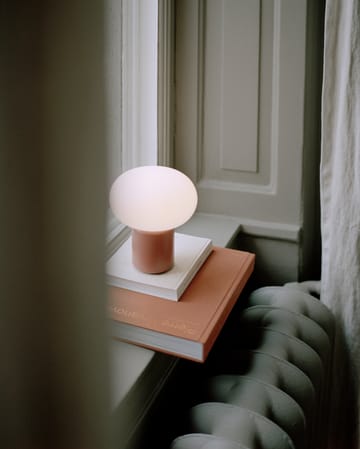 Lampada da tavolo portatile Karl-Johan - Earth red - New Works