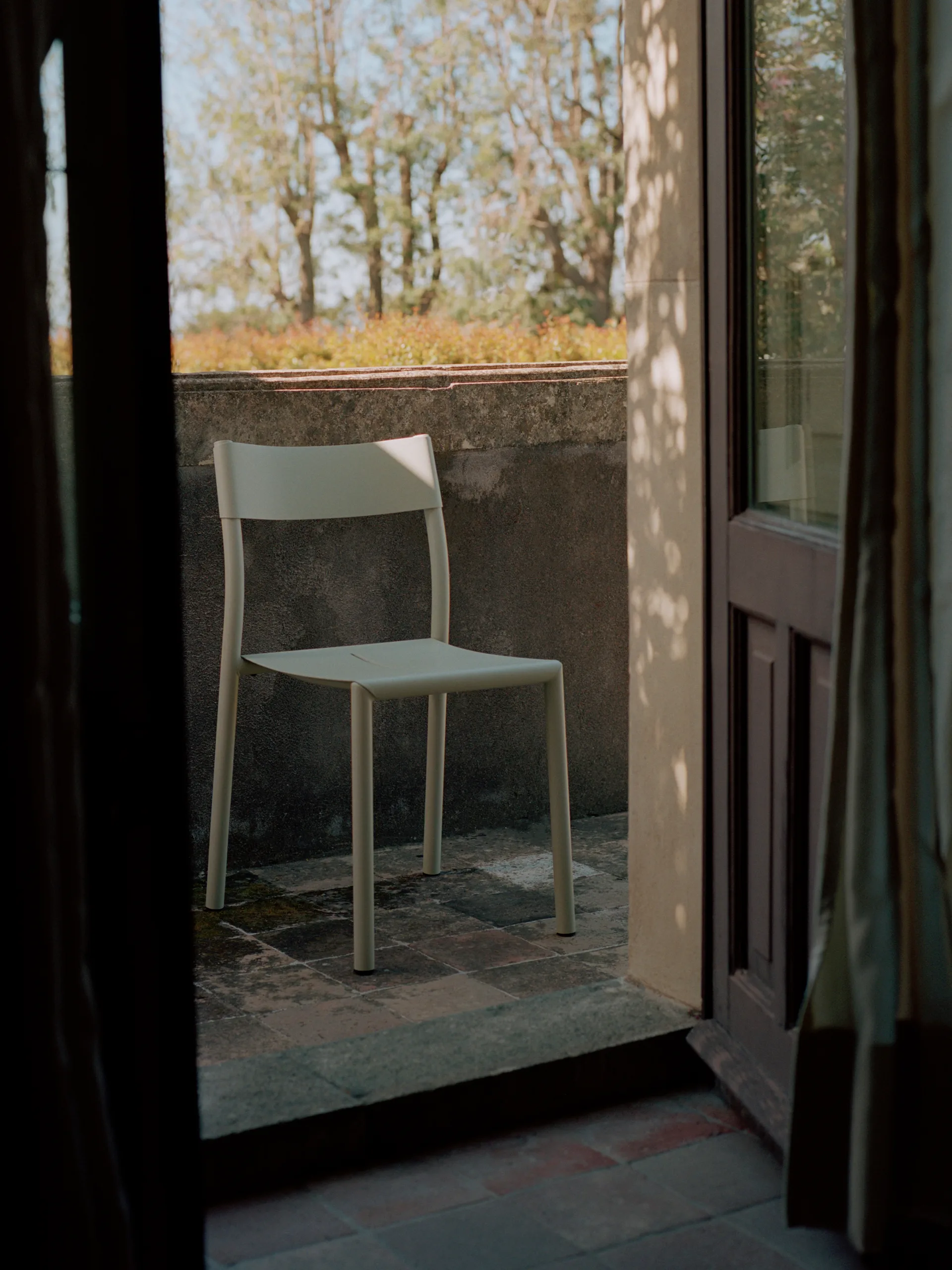 Sedia May Chair Outdoor, Light Grey New Works