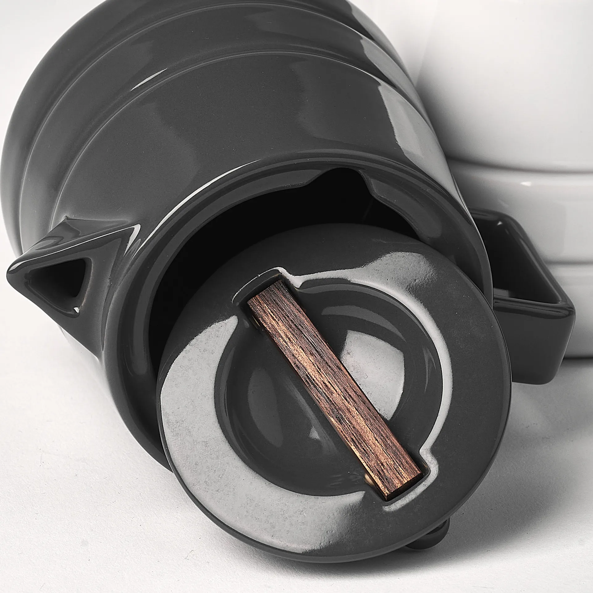 Brocca da latte Lines 50 cl, grigio scuro NJRD