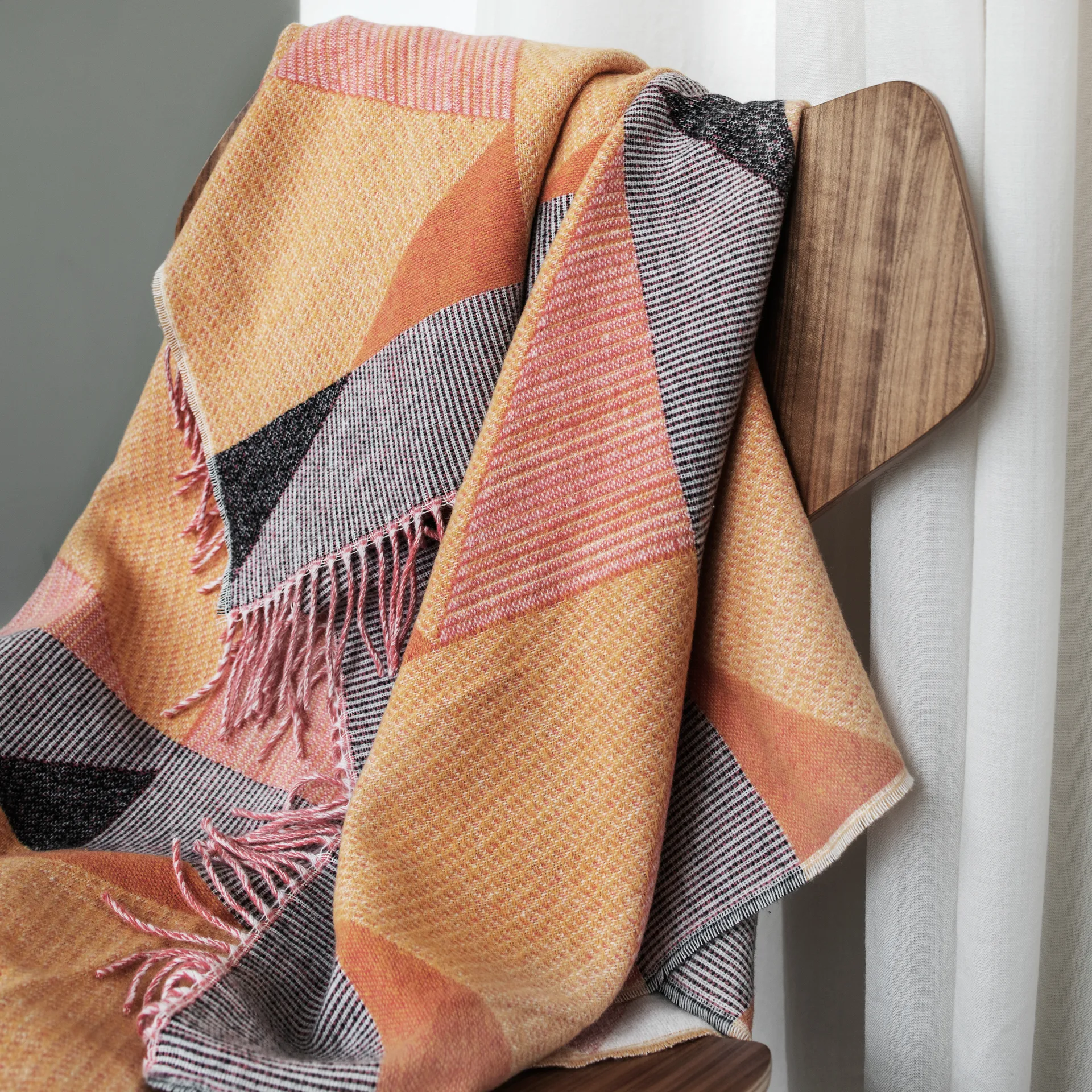 Plaid in cotone Metric, rosa NJRD