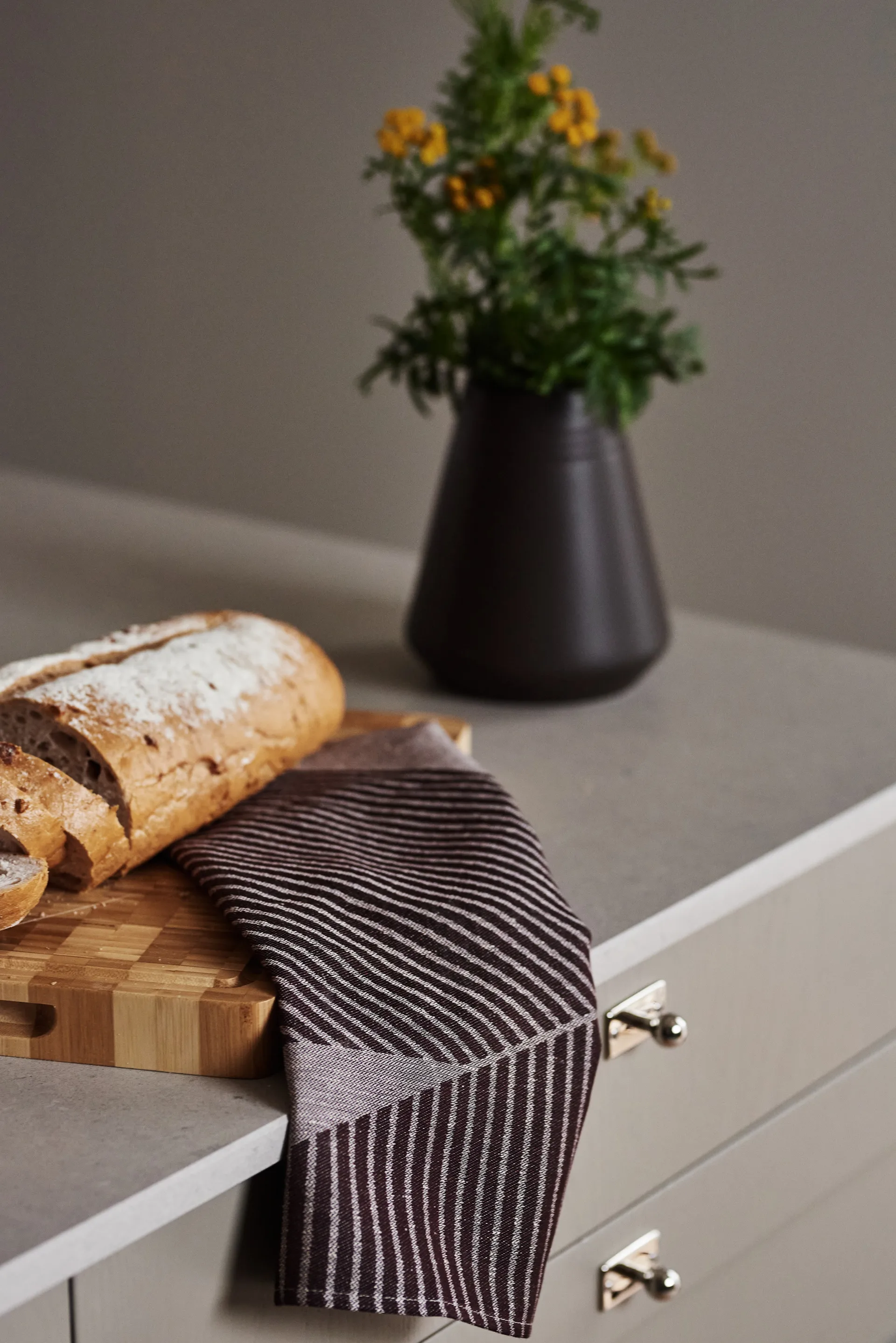 Strofinaccio Stripes 47x70 cm confezione da 2, Marrone-bianco NJRD