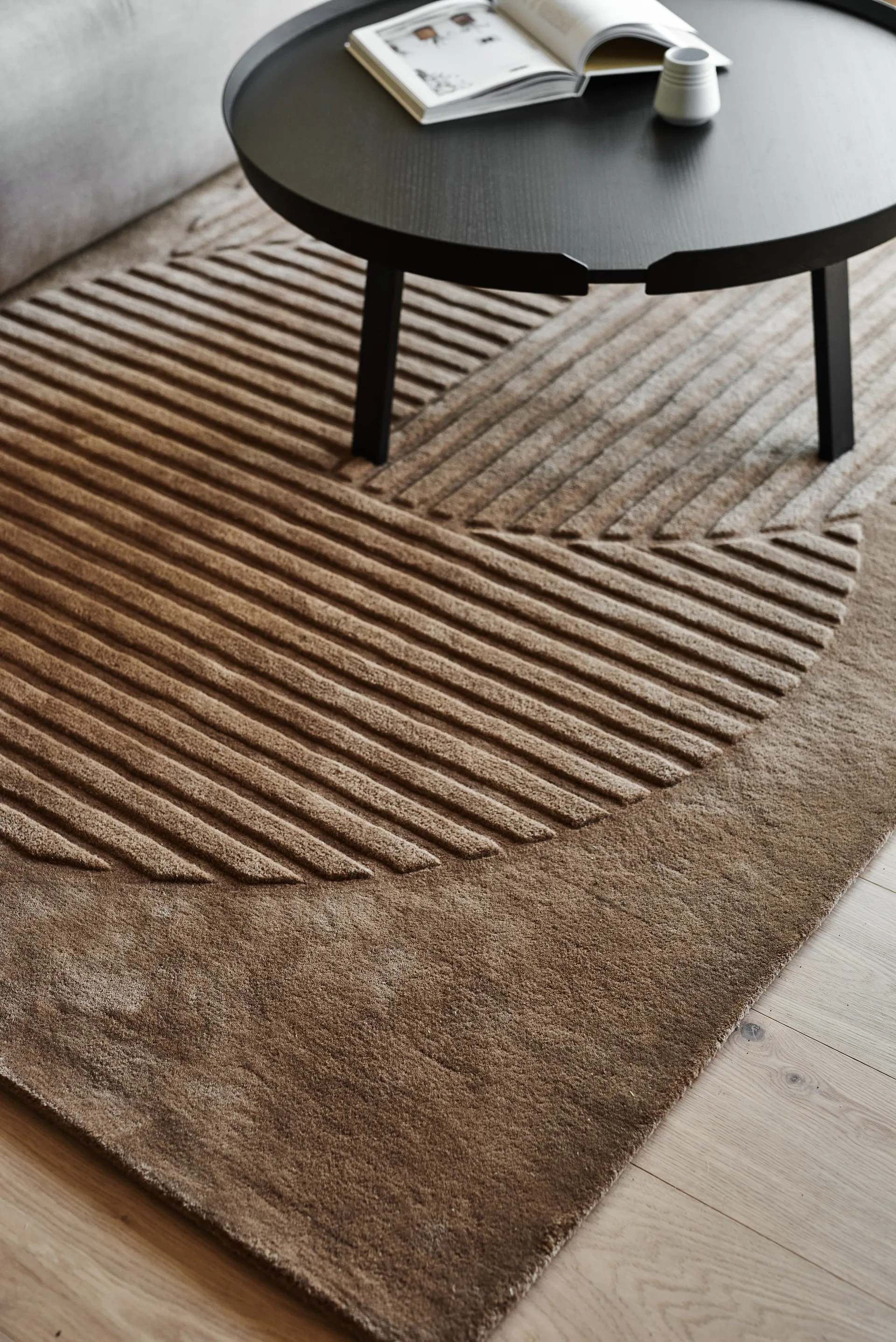 Tappeto in lana Levels Circles, Beige, 170x240 cm NJRD