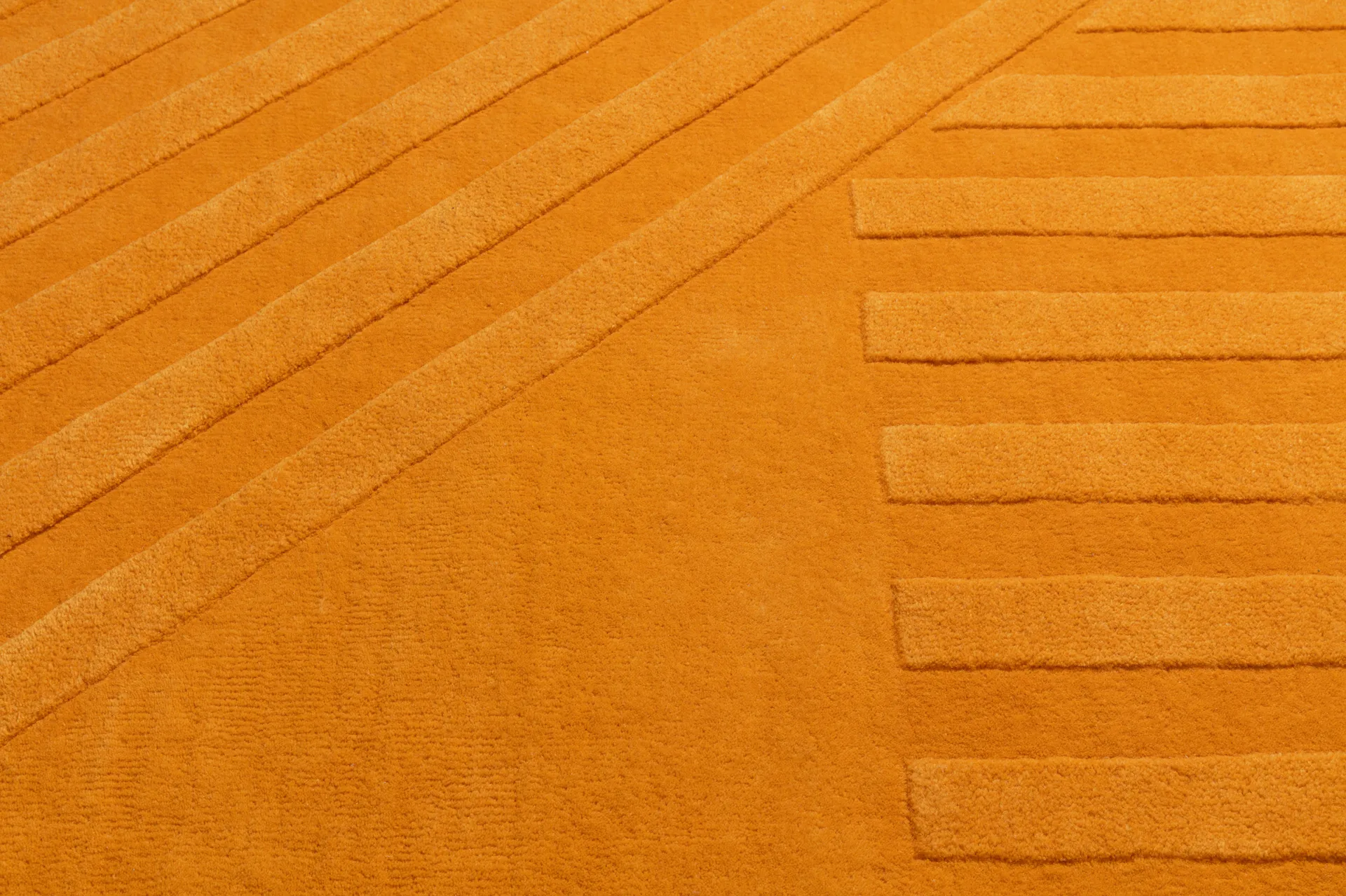 Tappeto in lana Levels Stripes, Giallo, 170x240 cm NJRD