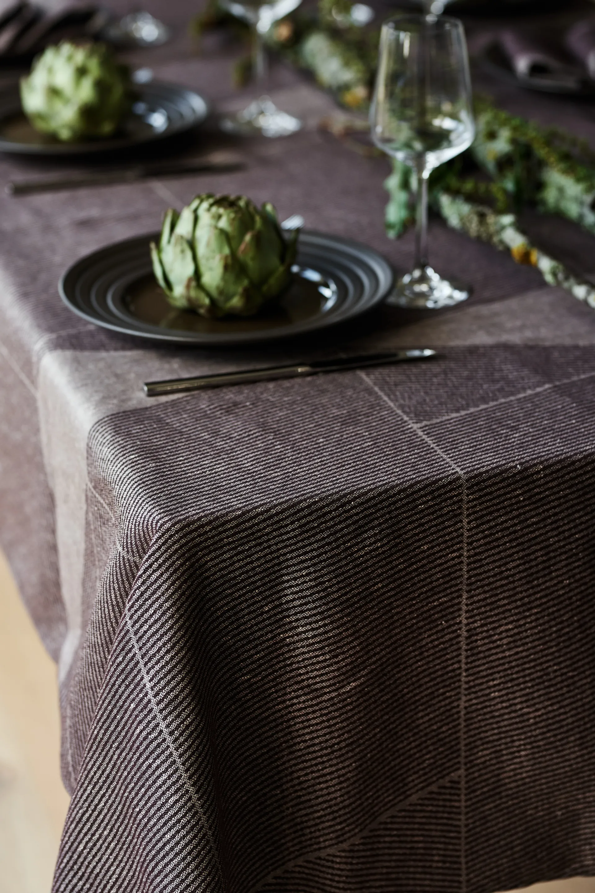 Tovaglia Geometric 147x250 cm, Marrone-bianco NJRD