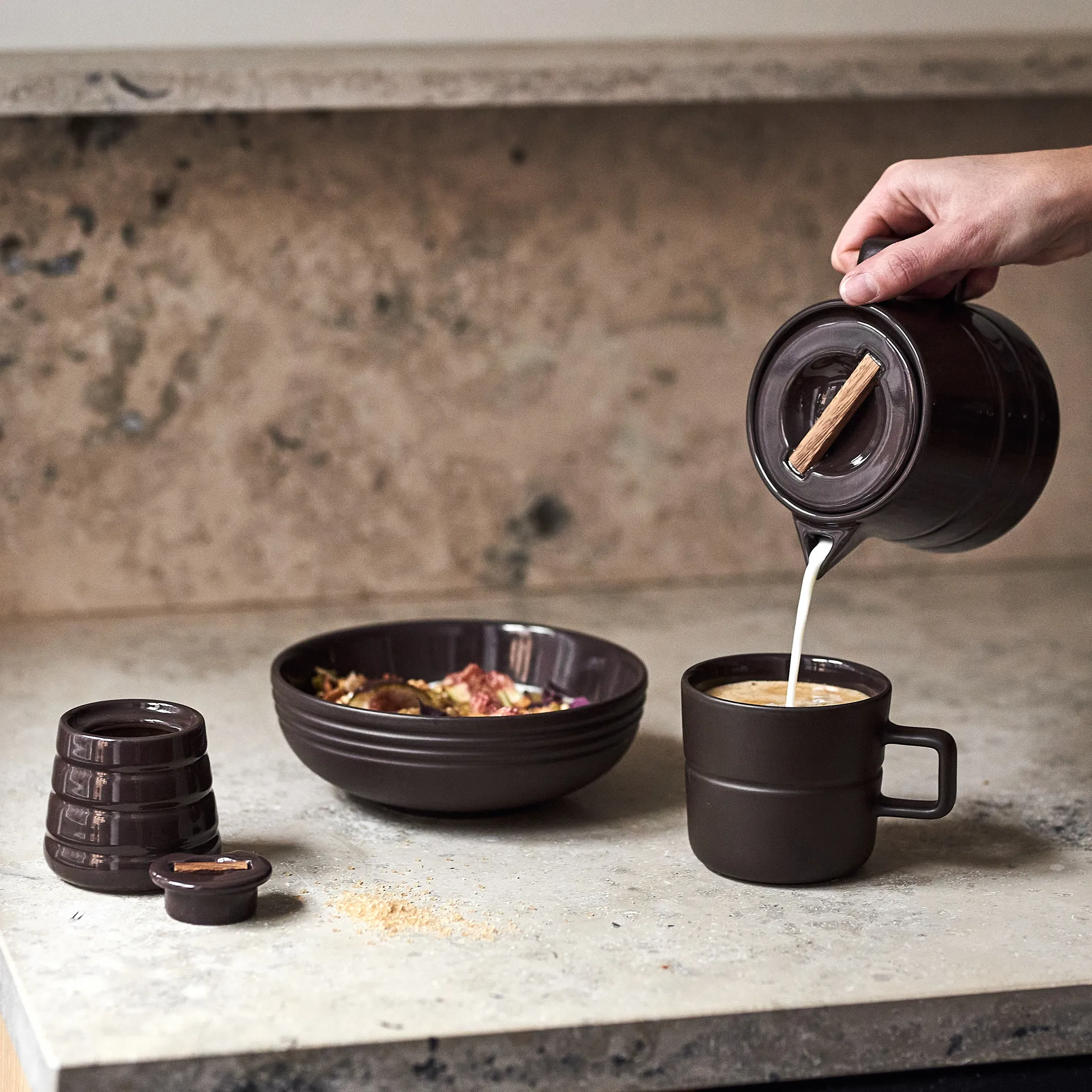 Zuccheriera Lines, marrone NJRD