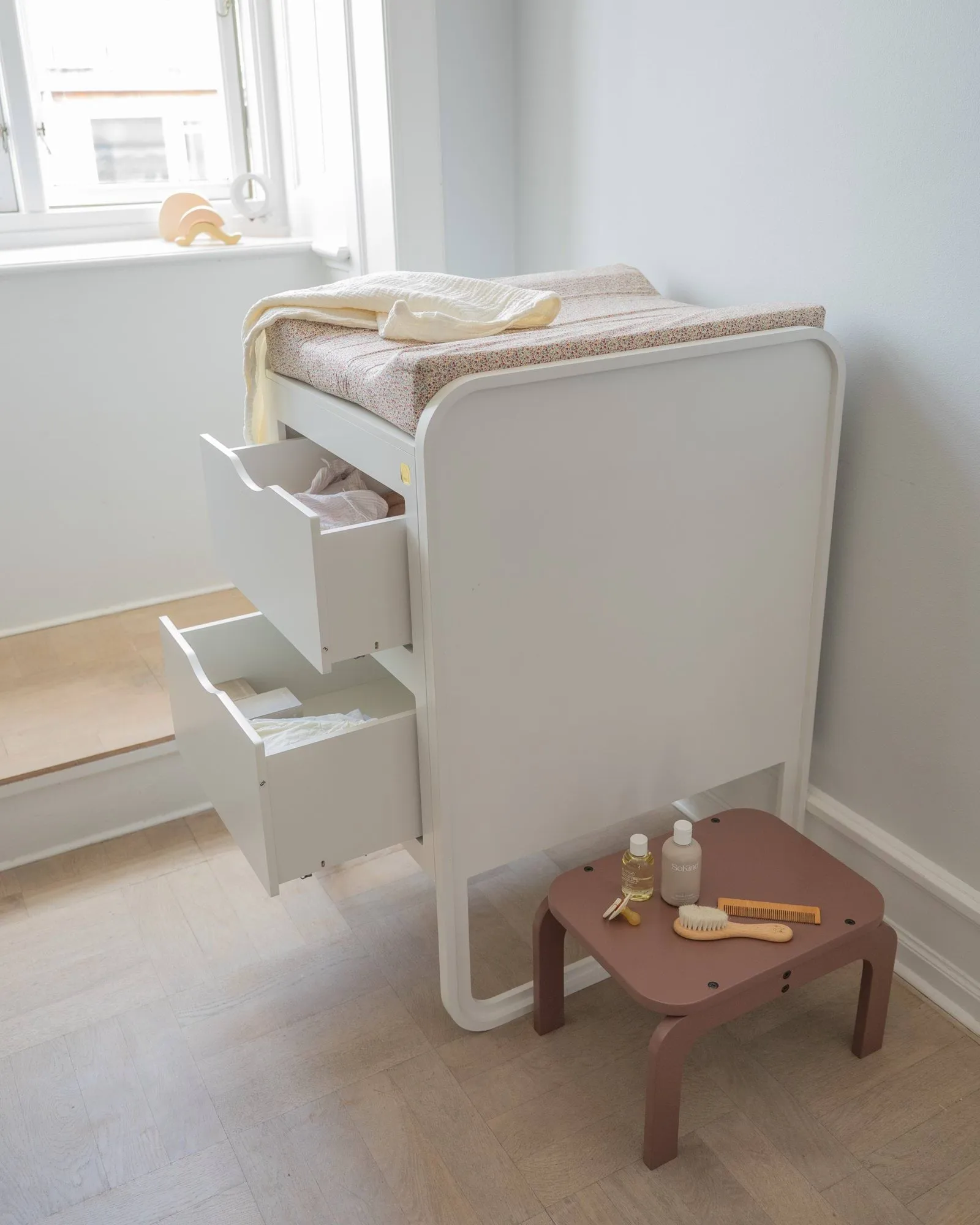 Kiddo Step Seat sgabello, Curry Nofred