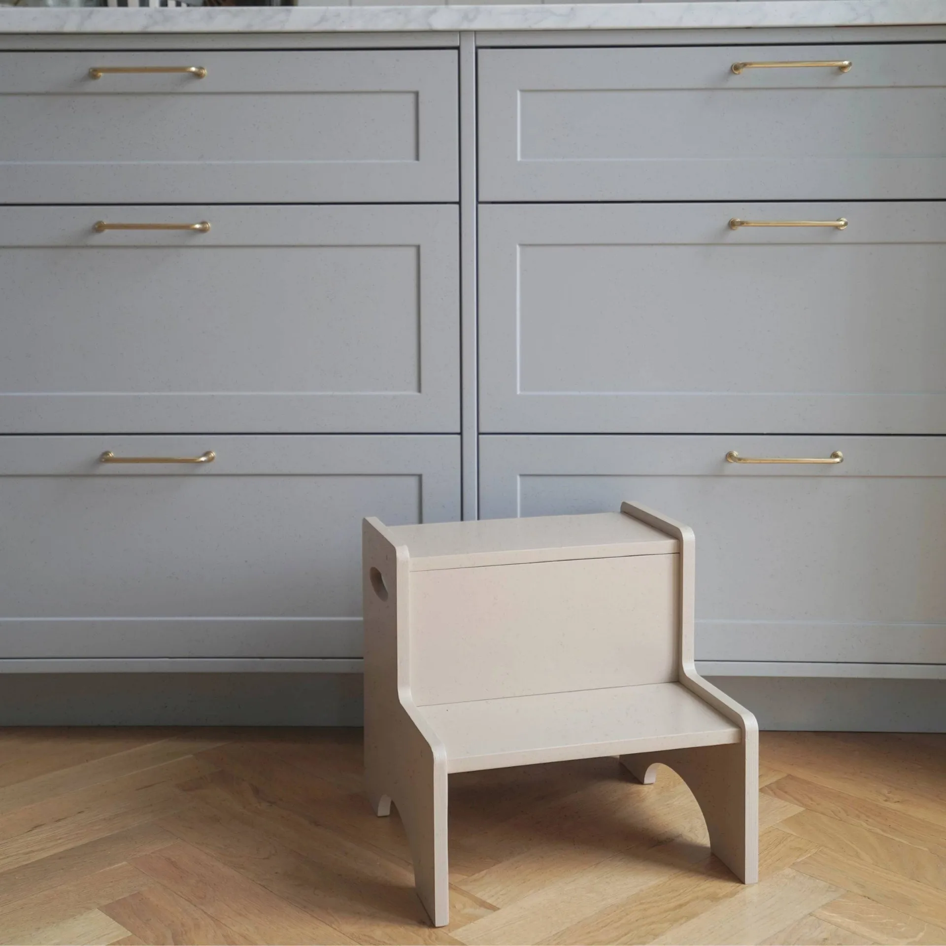 Sgabello per bambini Step Up, Beige Nofred