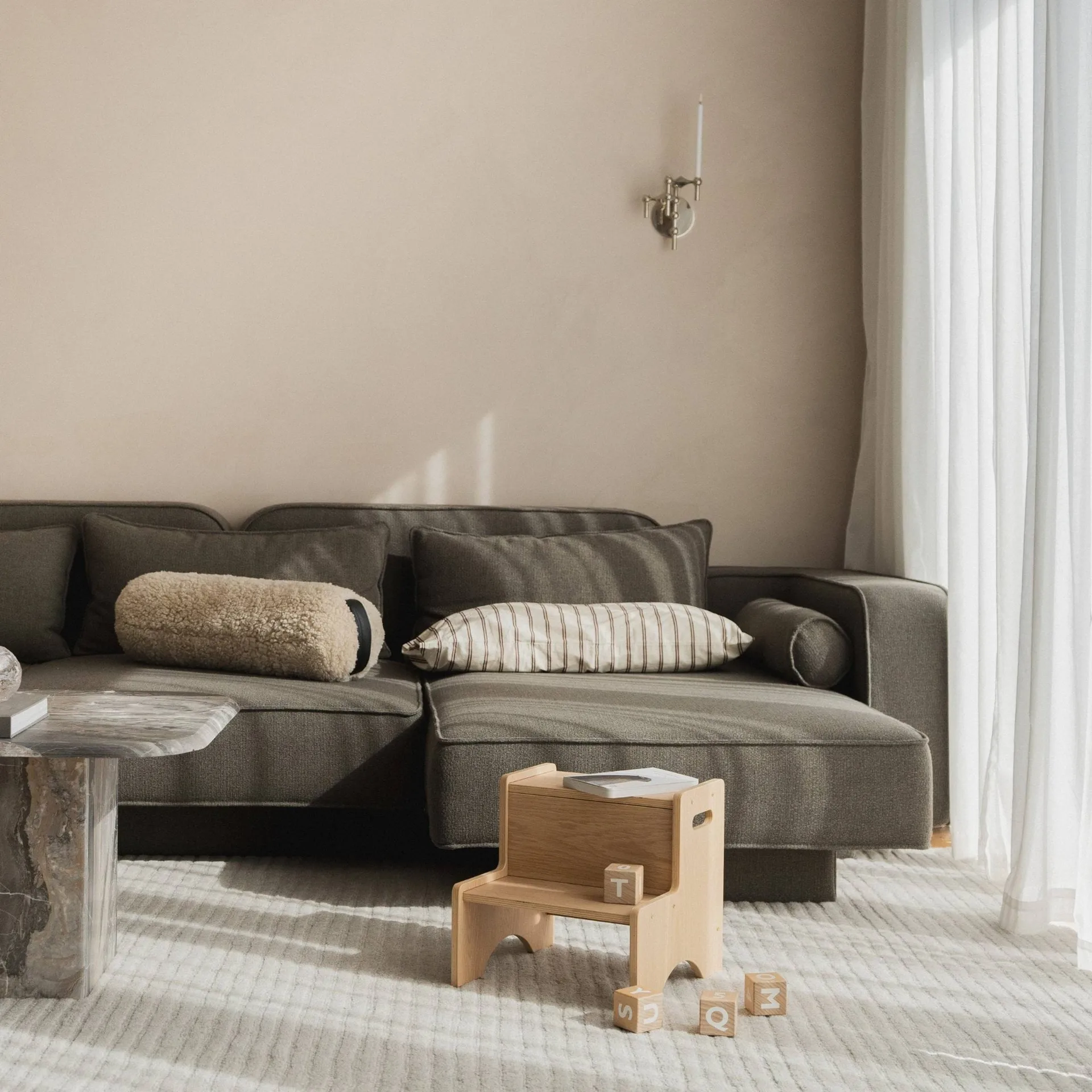 Sgabello per bambini Step Up, Rovere Nofred