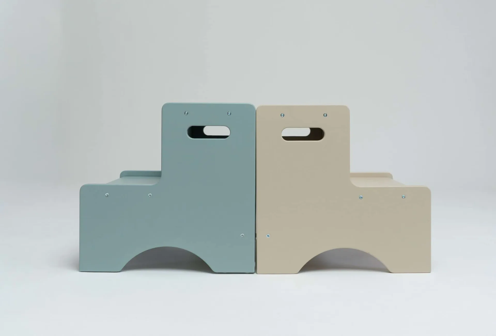Sgabello per bambini Step Up, Verde oliva Nofred