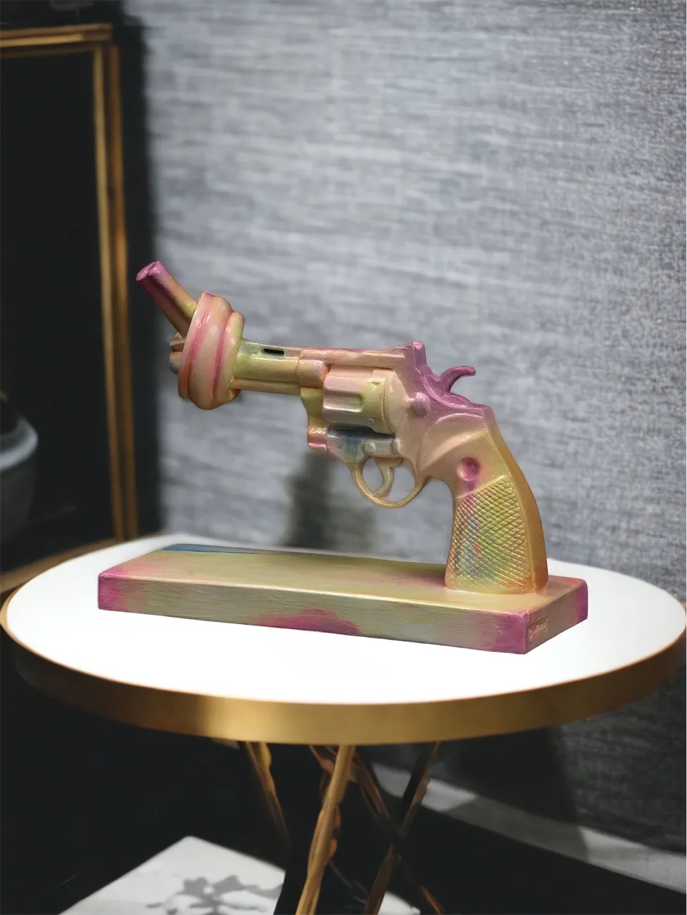 Acne for Peace scultura 40 cm, Multi Non Violence