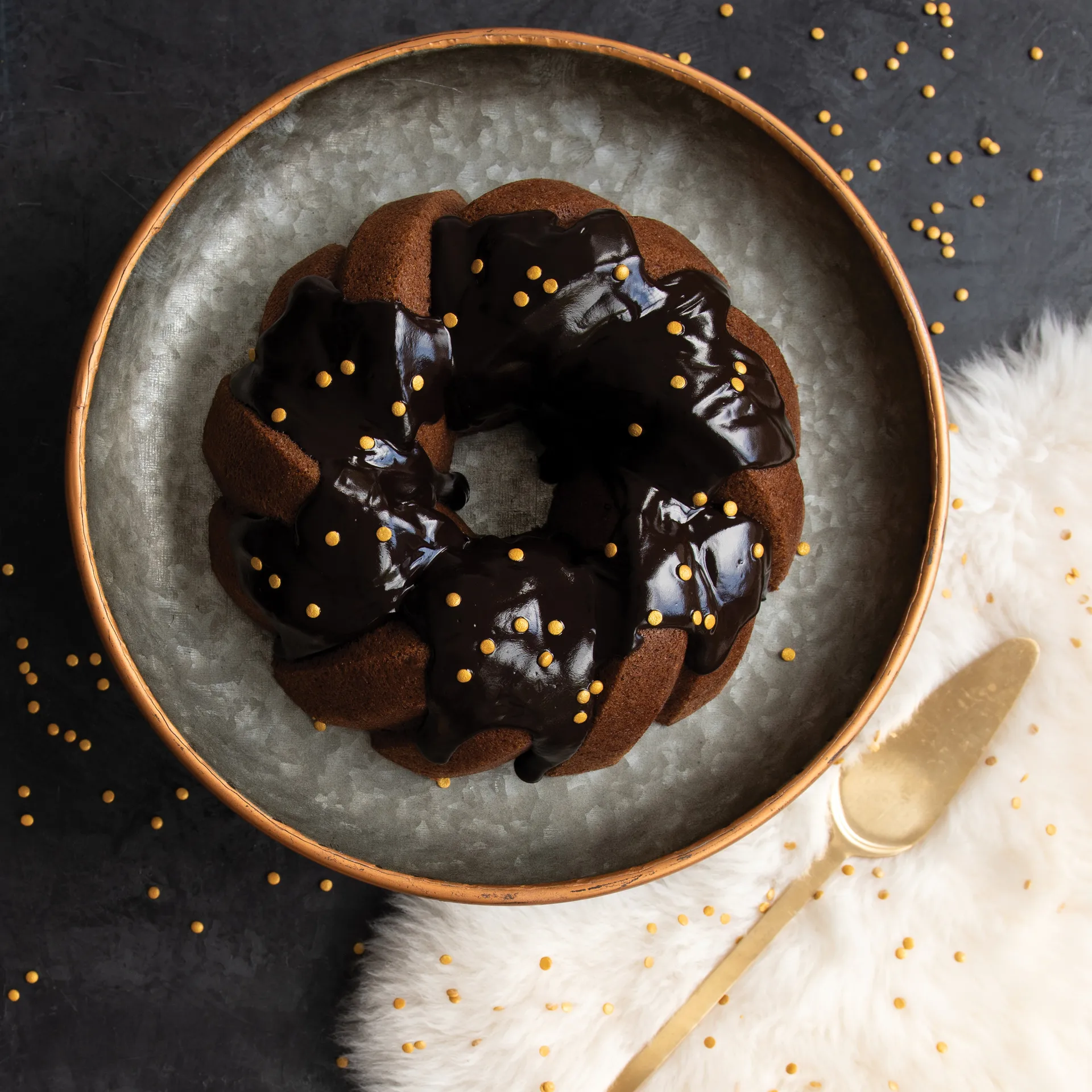 Teglia per ciambelle intrecciata per il 75° anniversario di Nordic Ware, 2,4 L Nordic Ware