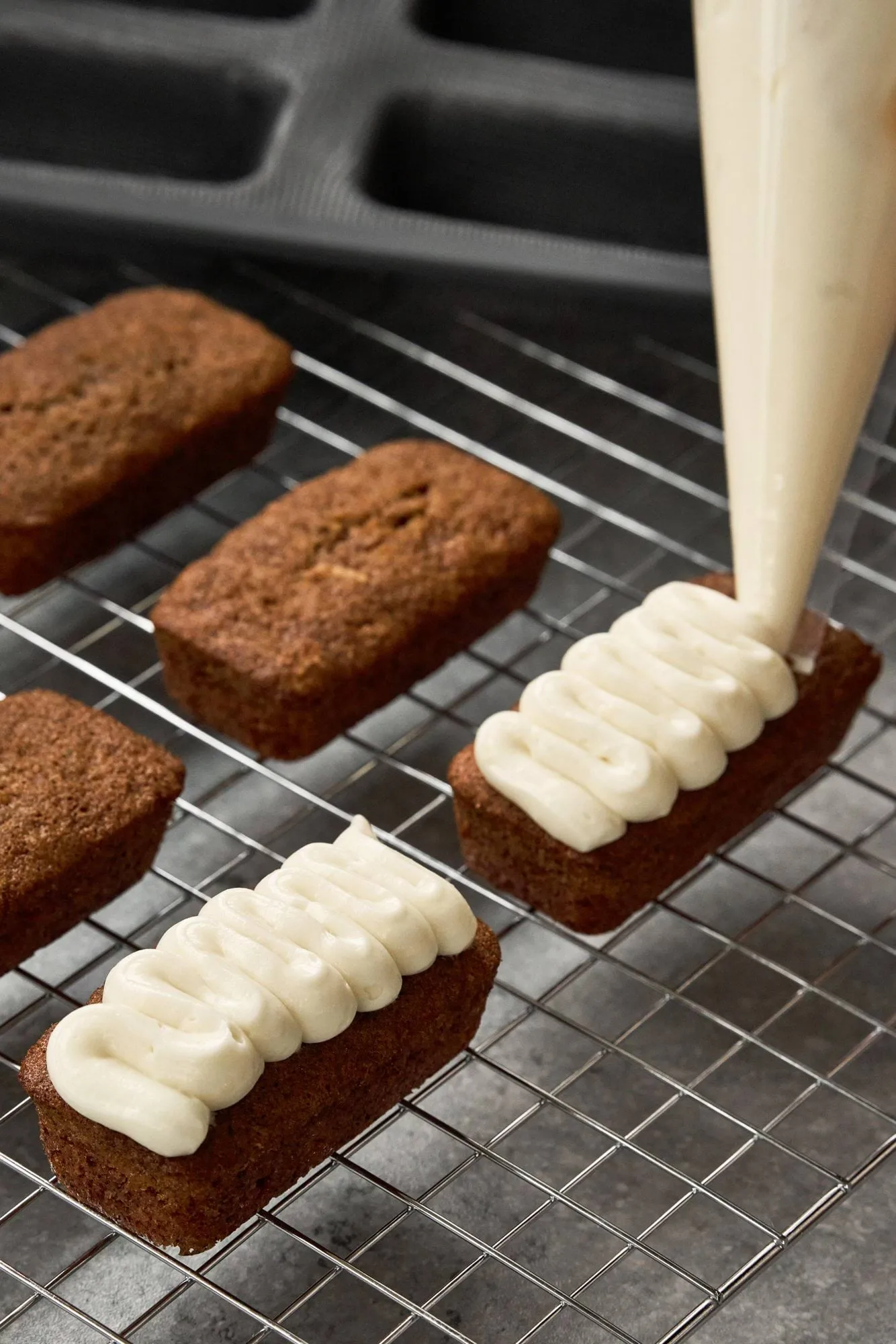 BAKE stampo in silicone con telaio rinforzato, Rettangolare, 6 pezzi, 26,2x22,1 cm Nordwik