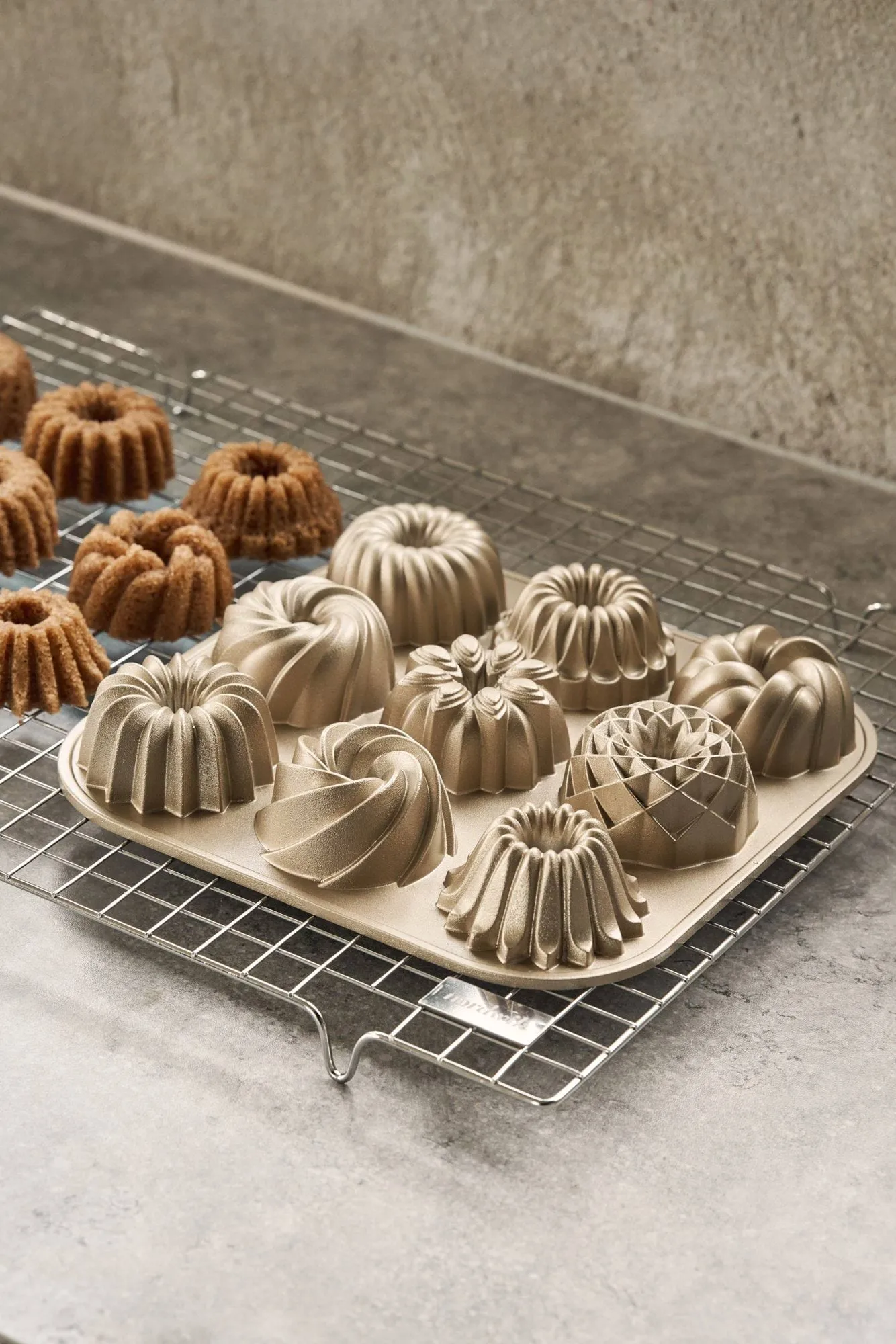 BAKE stampo per ciambella, Rosette, nonstick Nordwik