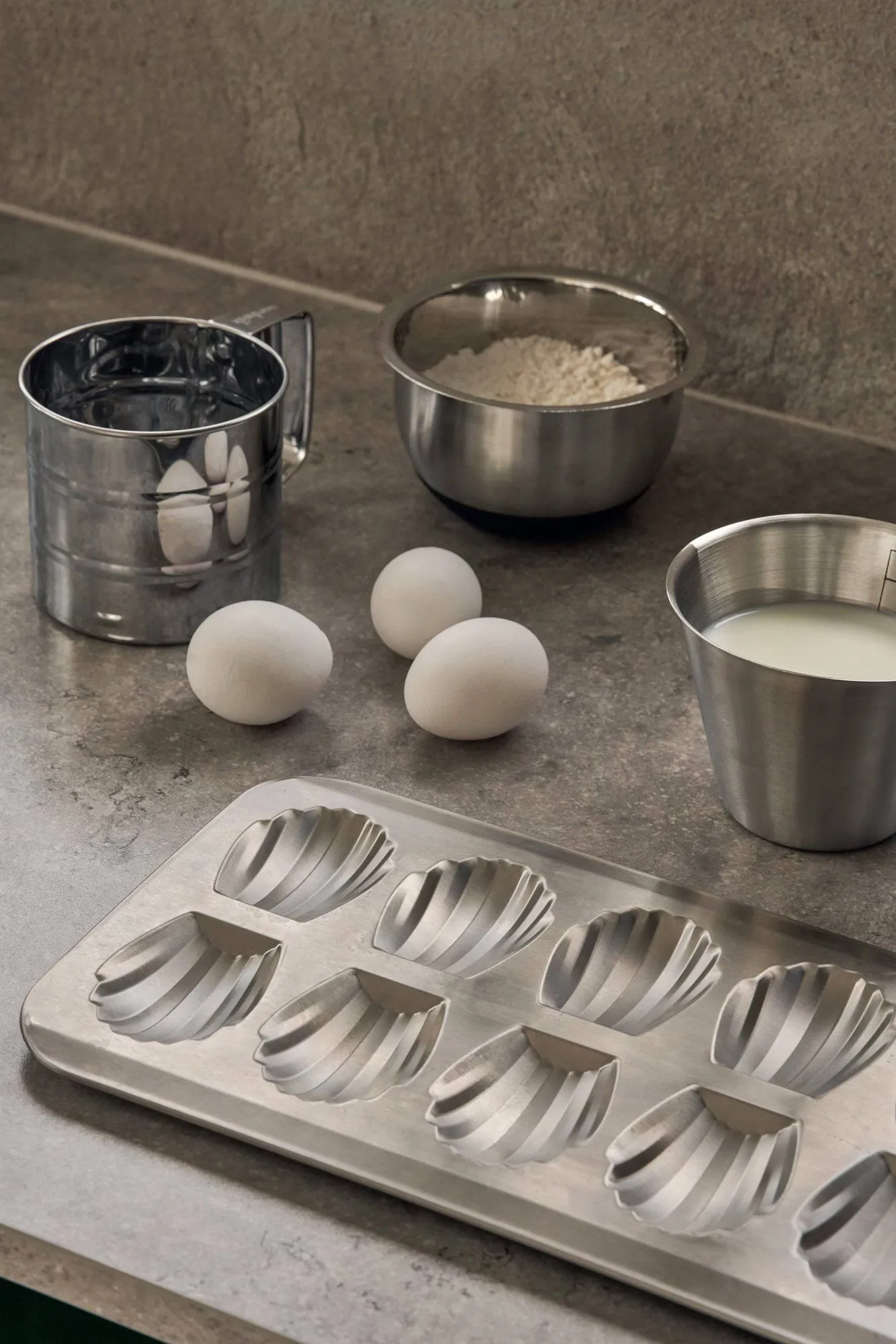 BAKE stampo per madeleine, Acciaio inossidabile, 12 pezzi Nordwik