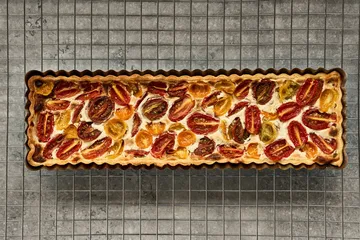 BAKE tortiera per crostata con fondo removibile - Rettangolare, in acciaio inossidabile, 35x11 cm - Nordwik