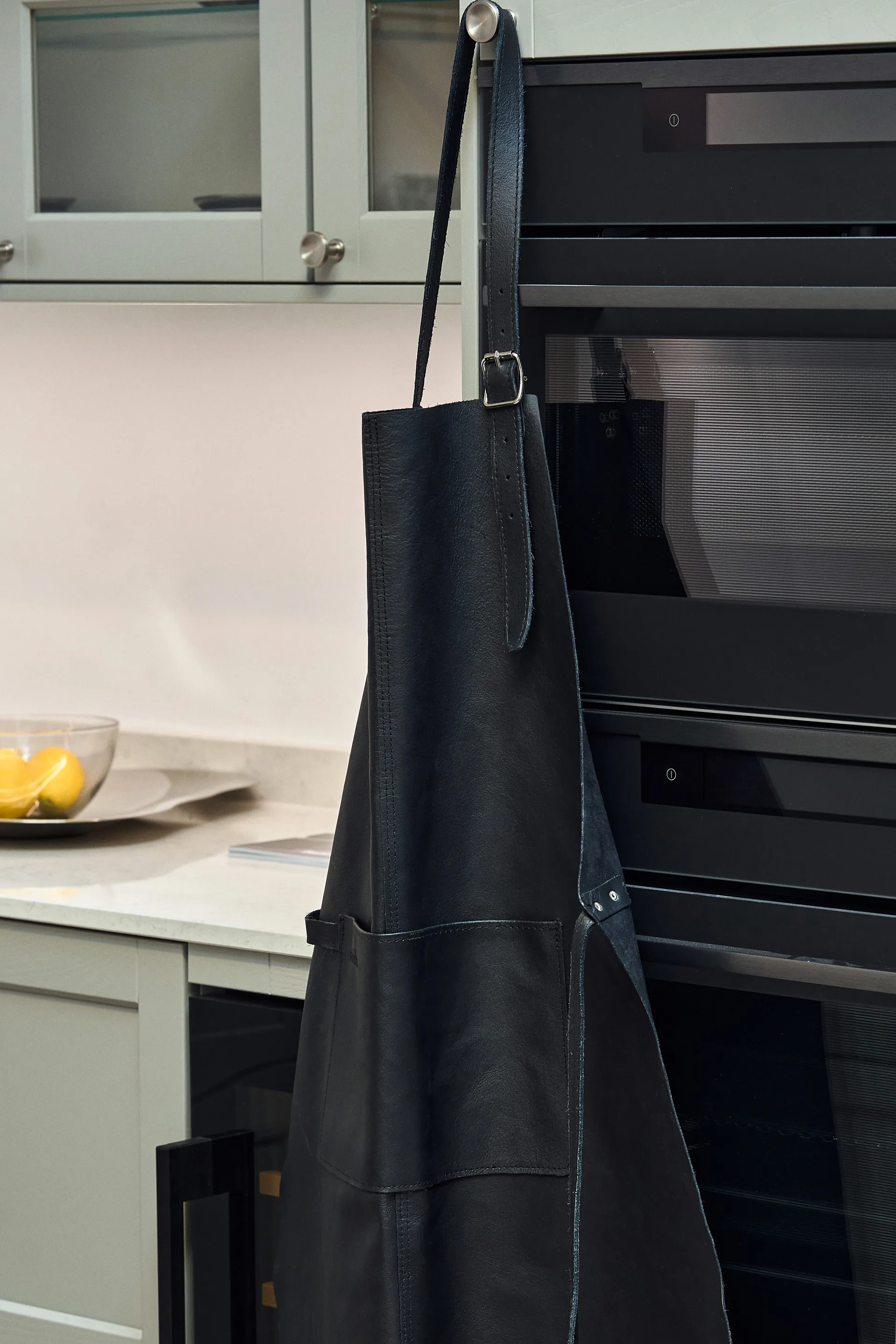 Grembiule Nordwik in pelle, Nero Nordwik