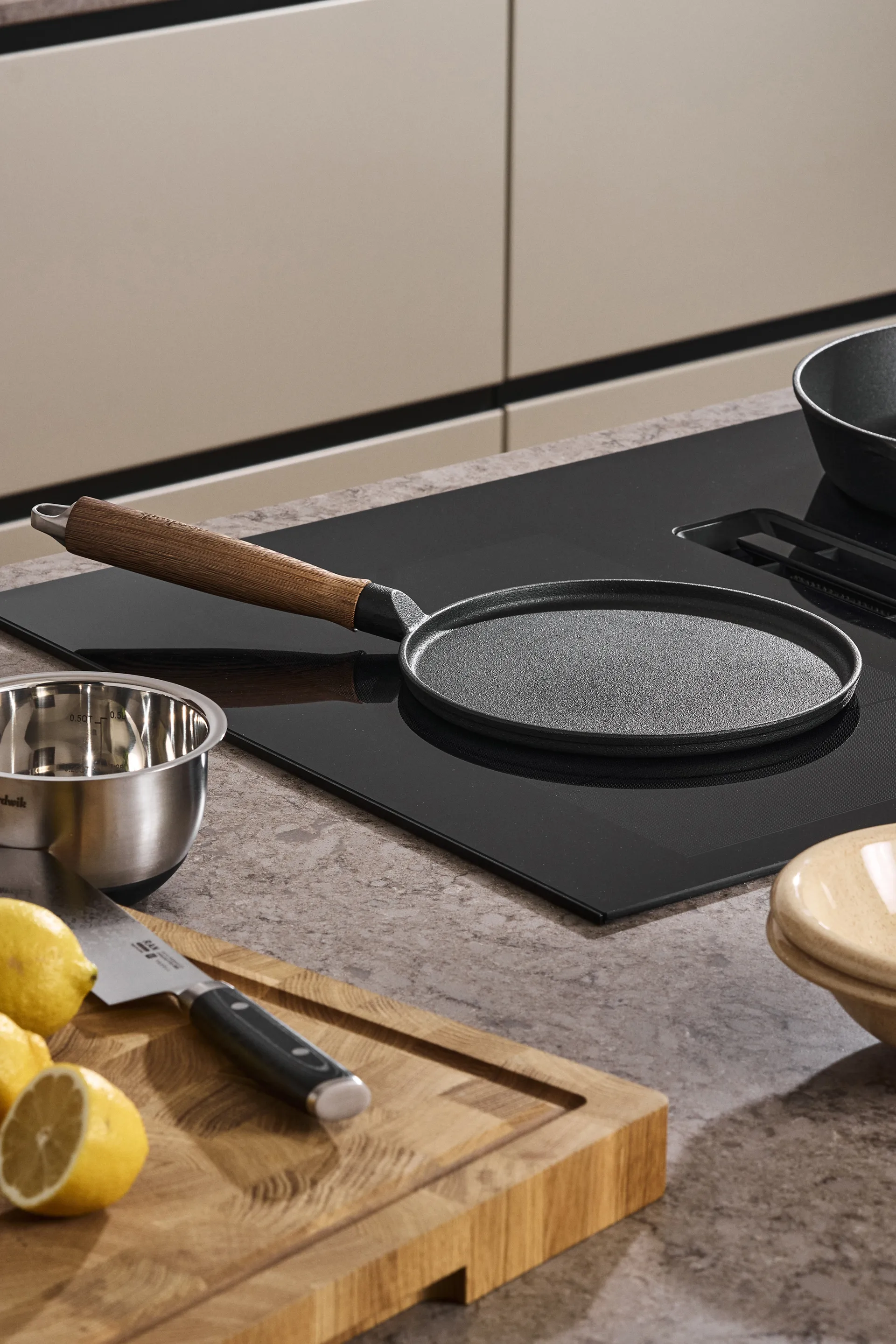 Padella per pancake Nordwik in ghisa con manico in legno, 23 cm Nordwik