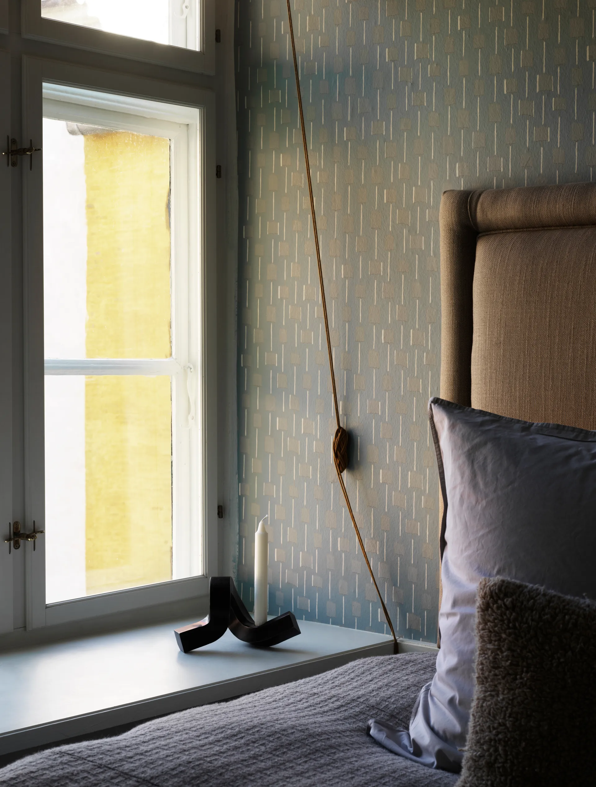 Candelabro Crooked 1, Bronzo Normann Copenhagen