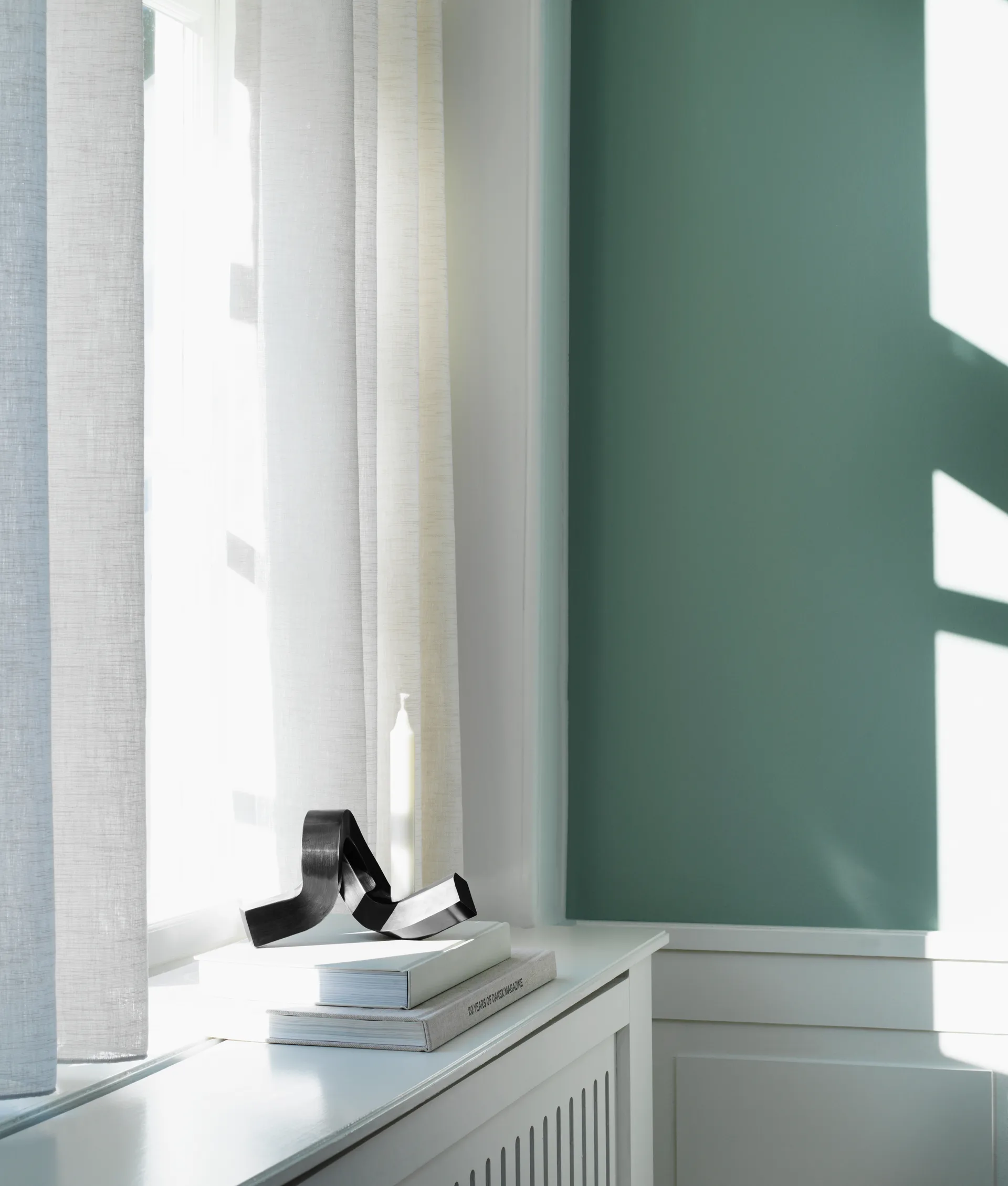 Candelabro Crooked 1, Bronzo Normann Copenhagen