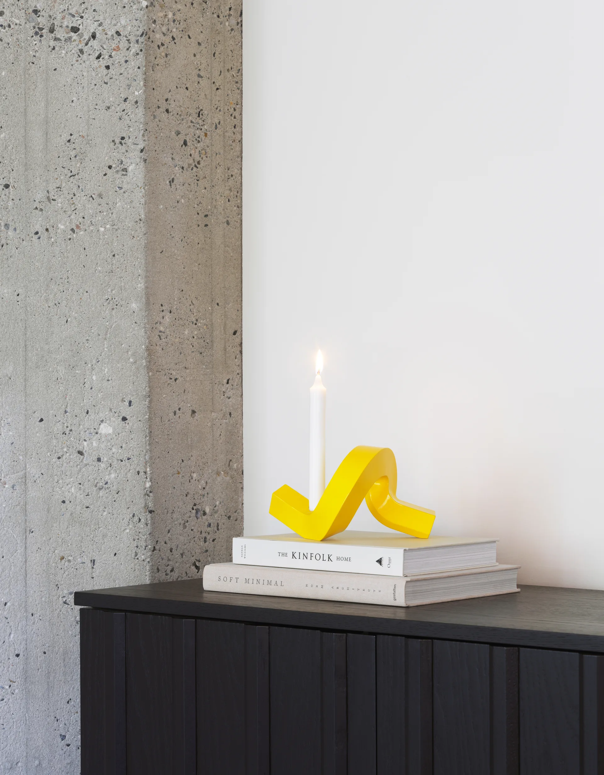 Candelabro Crooked 1, Giallo Normann Copenhagen