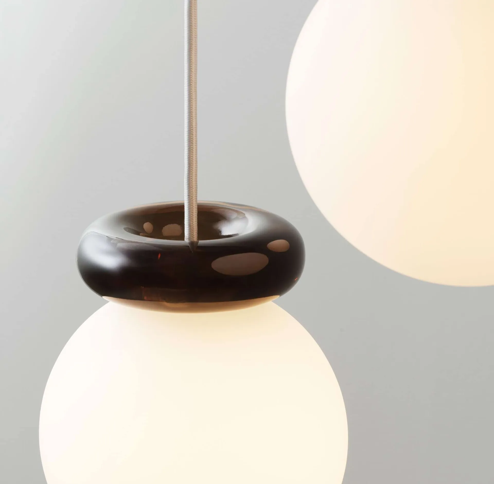 Hinx lampada a sospensione, Marrone scuro, Ø15x18 cm Normann Copenhagen