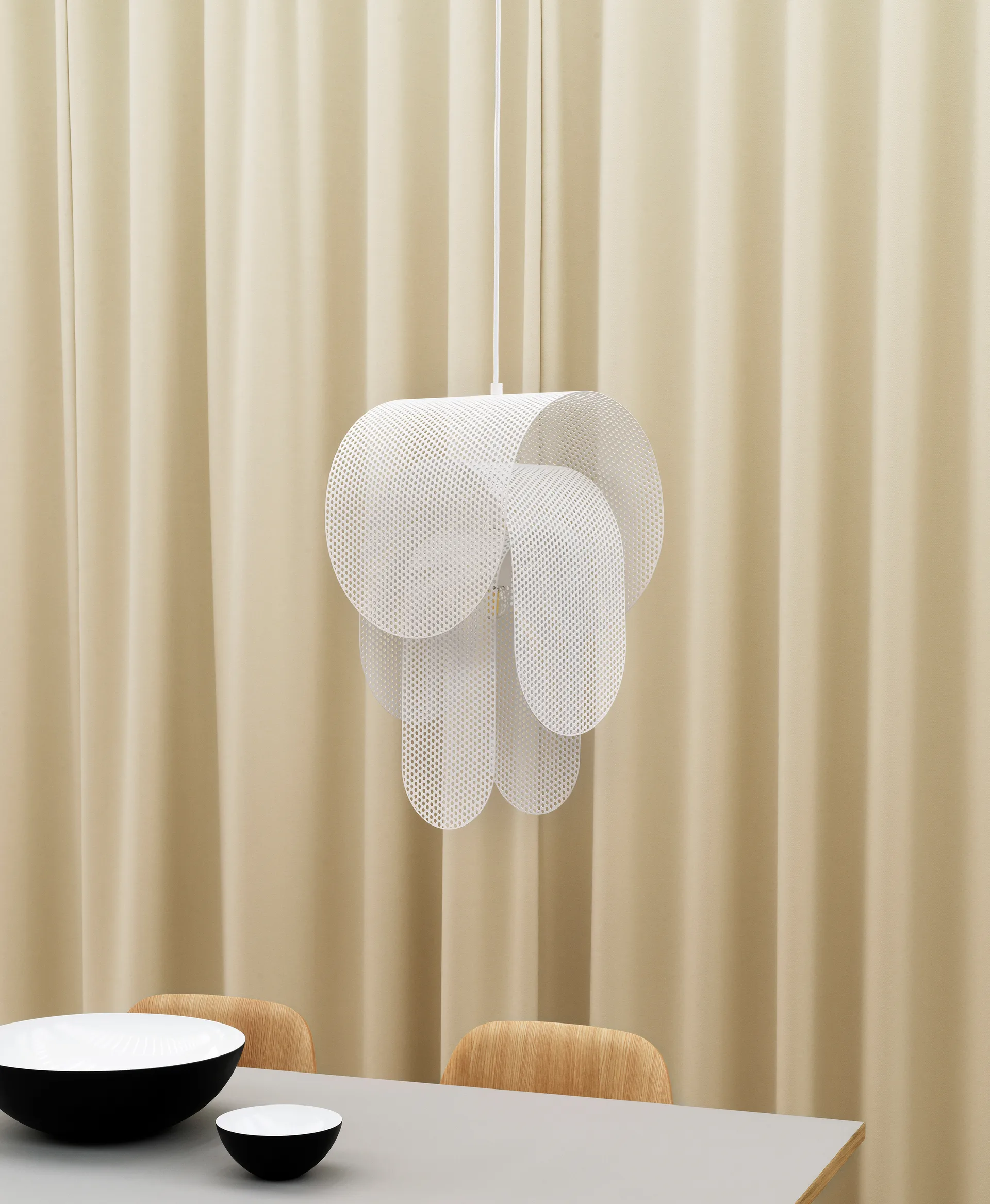 Lampada a sospensione Superpose, Bianco Normann Copenhagen
