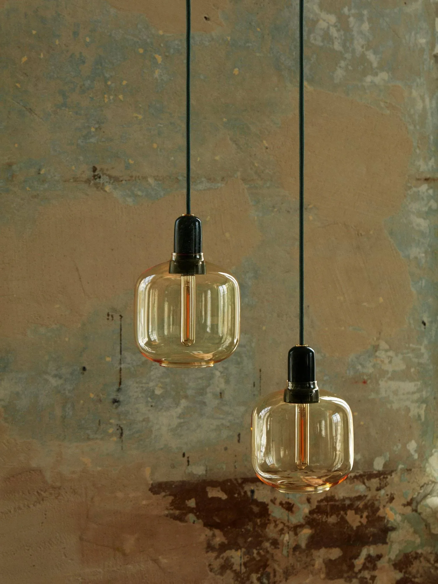 Lampada Amp piccola, oro-verde Normann Copenhagen