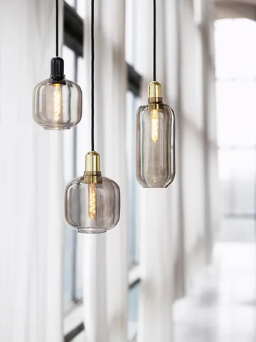 Lampada Amp piccola - Smoke-ottone - Normann Copenhagen