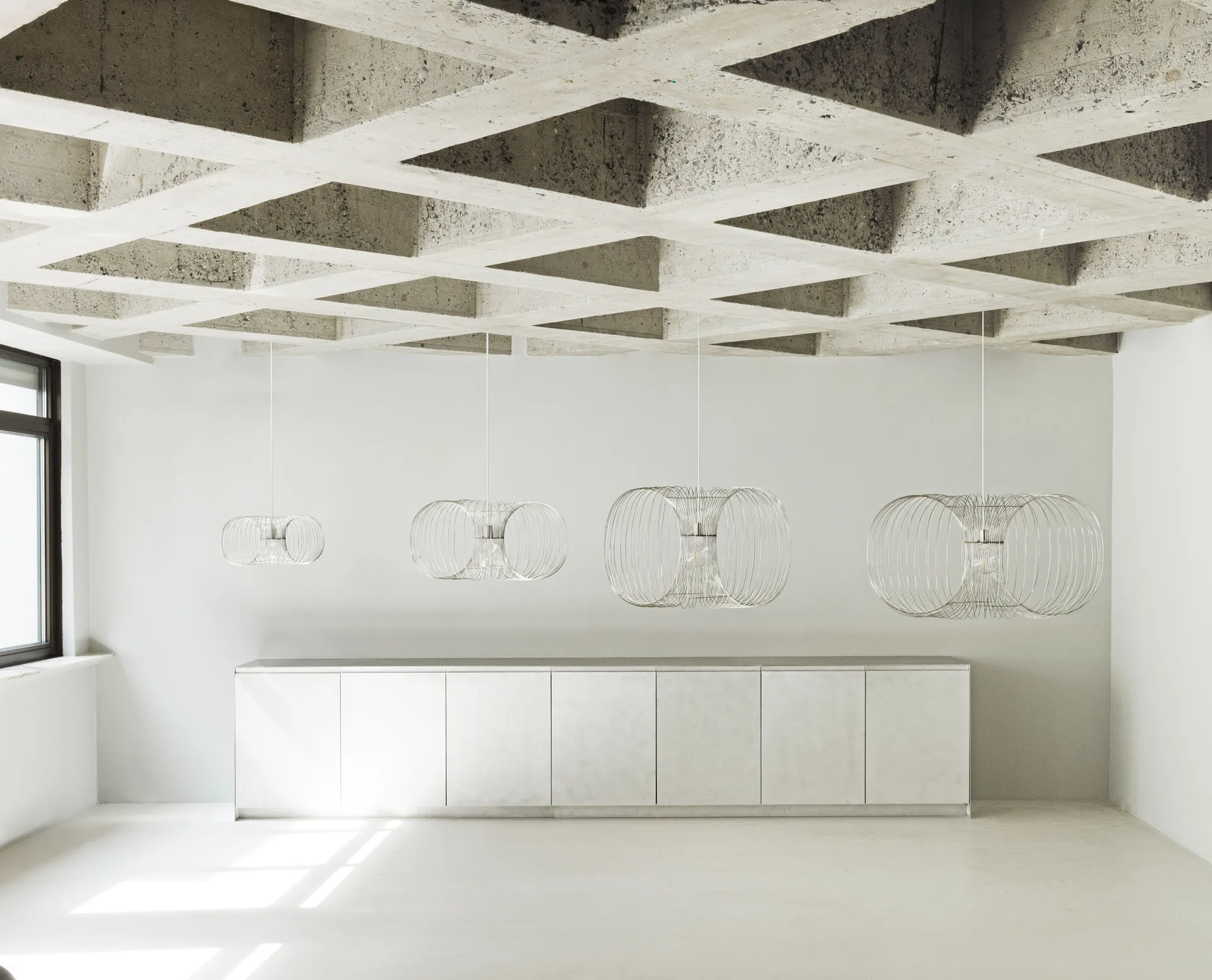 Lampada Coil UE, Ø110 Normann Copenhagen