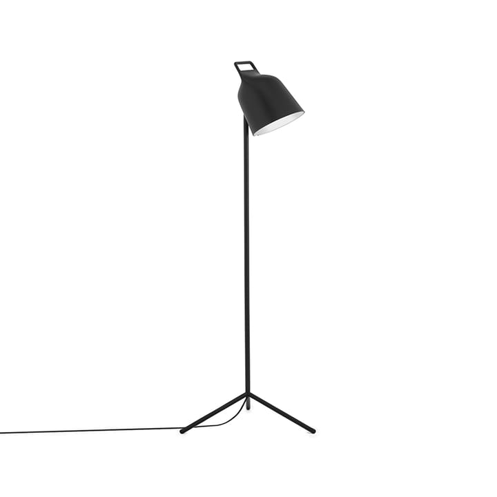 Lampada da pavimento Stage, Nero, acciaio verniciato a polvere Normann Copenhagen