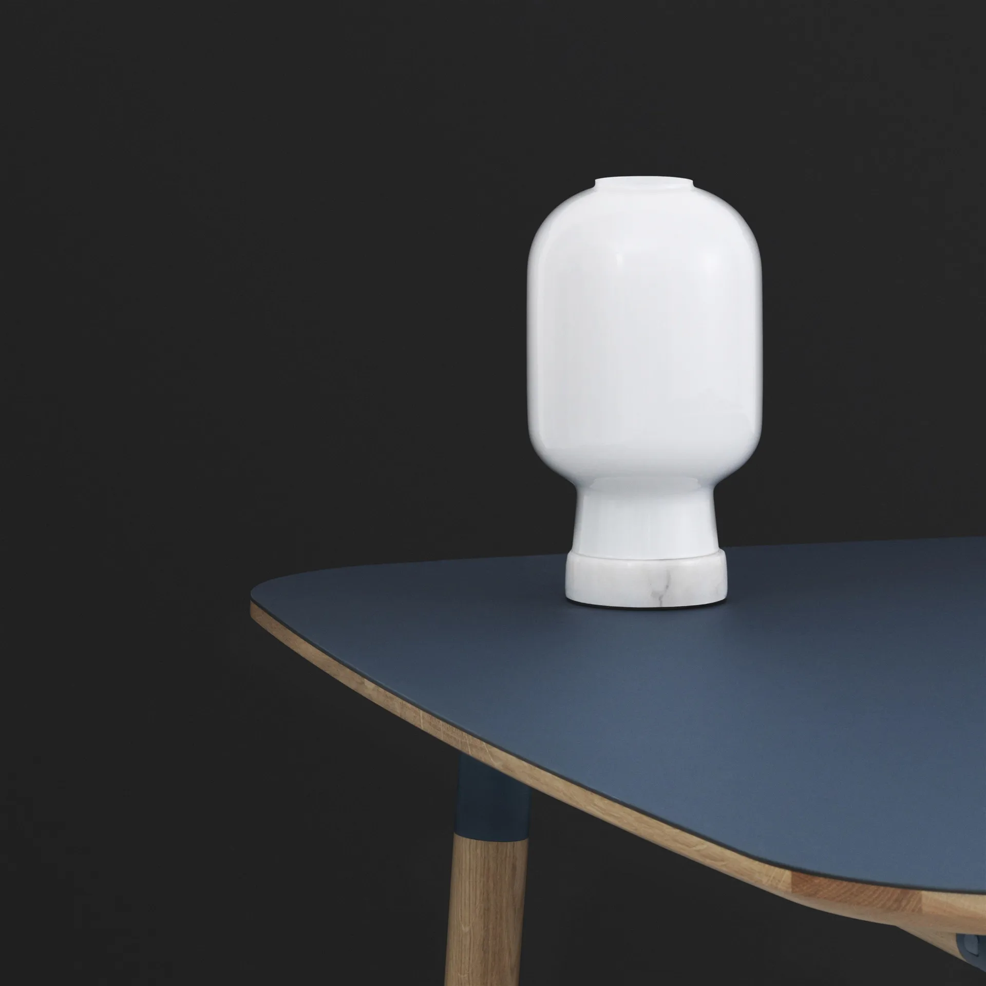 Lampada da tavolo Amp, bianco Normann Copenhagen
