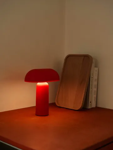 Lampada da tavolo Porta - Rosso brillante - Normann Copenhagen