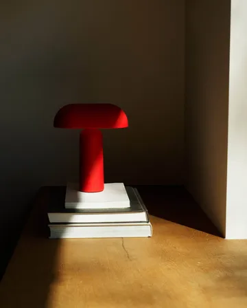 Lampada da tavolo Porta - Rosso brillante - Normann Copenhagen