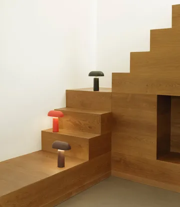 Lampada da tavolo Porta - Rosso brillante - Normann Copenhagen