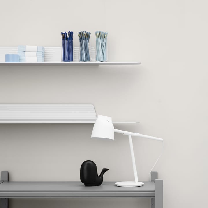 Mensola Jet, nera, alluminio, 80 cm Normann Copenhagen