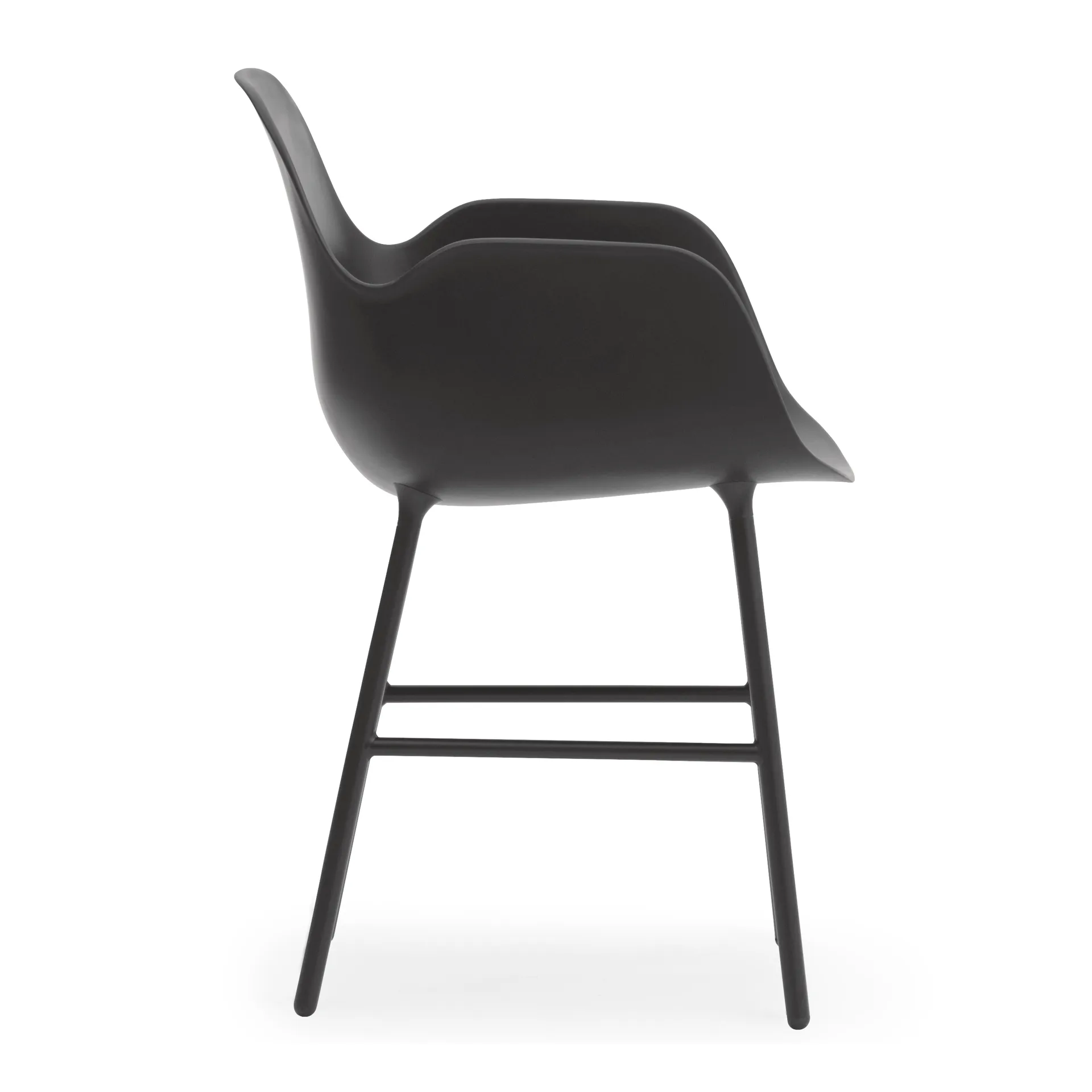 Poltrona Form con gambe in metallo, Nero Normann Copenhagen