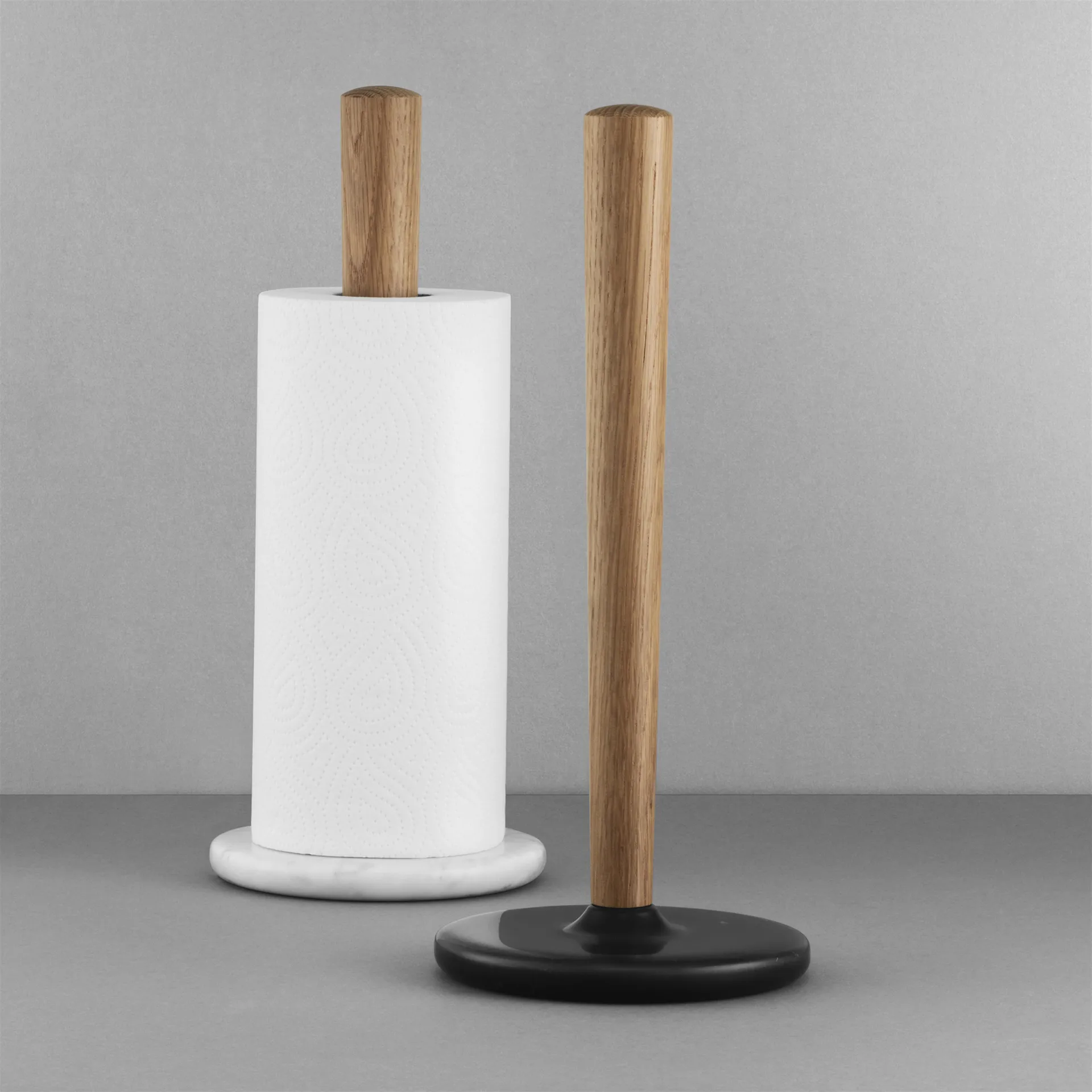 Portarotolo da cucina Craft, marmo nero Normann Copenhagen