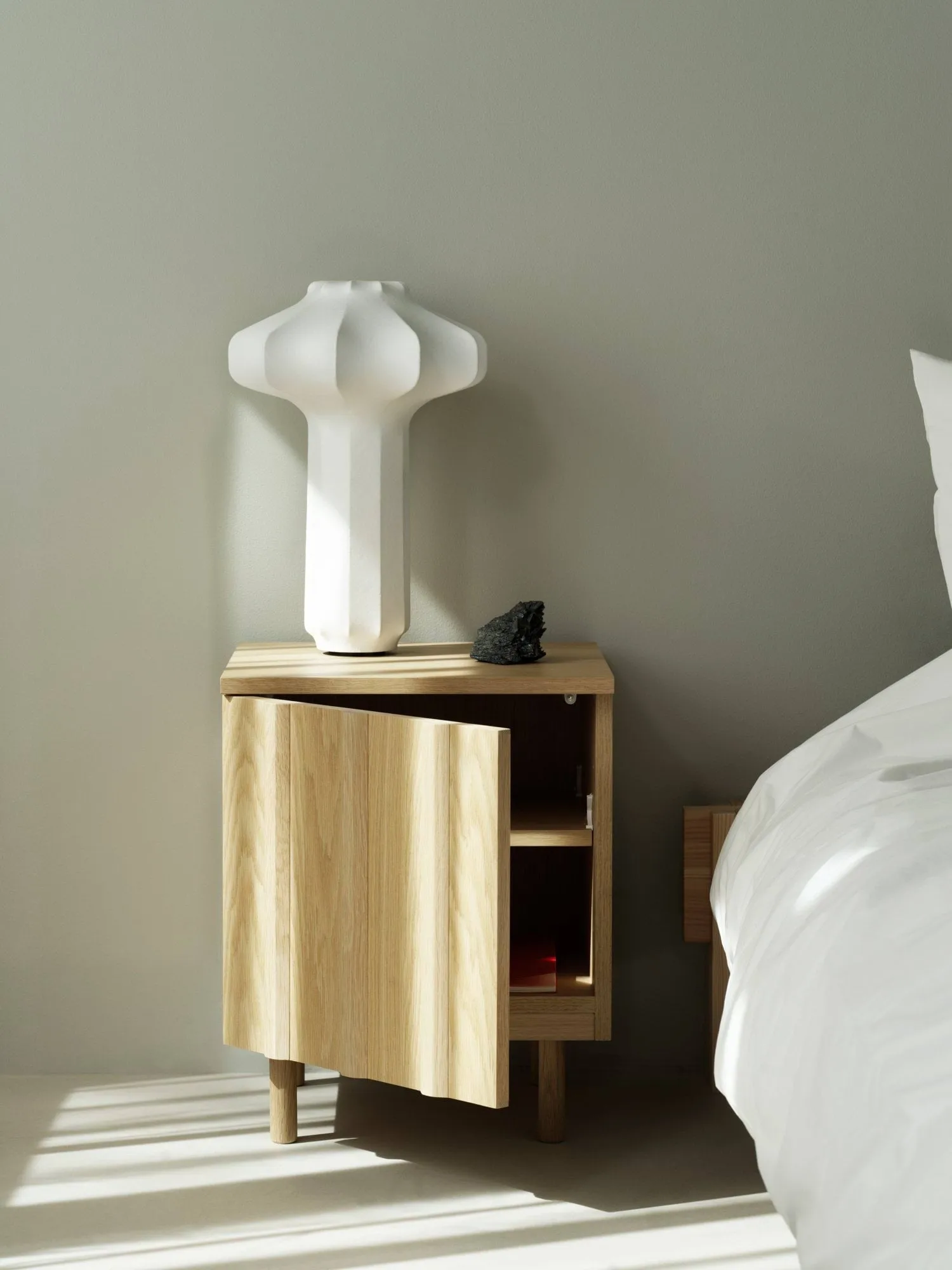 Rib comodino, Rovere, 52x42x40 cm Normann Copenhagen