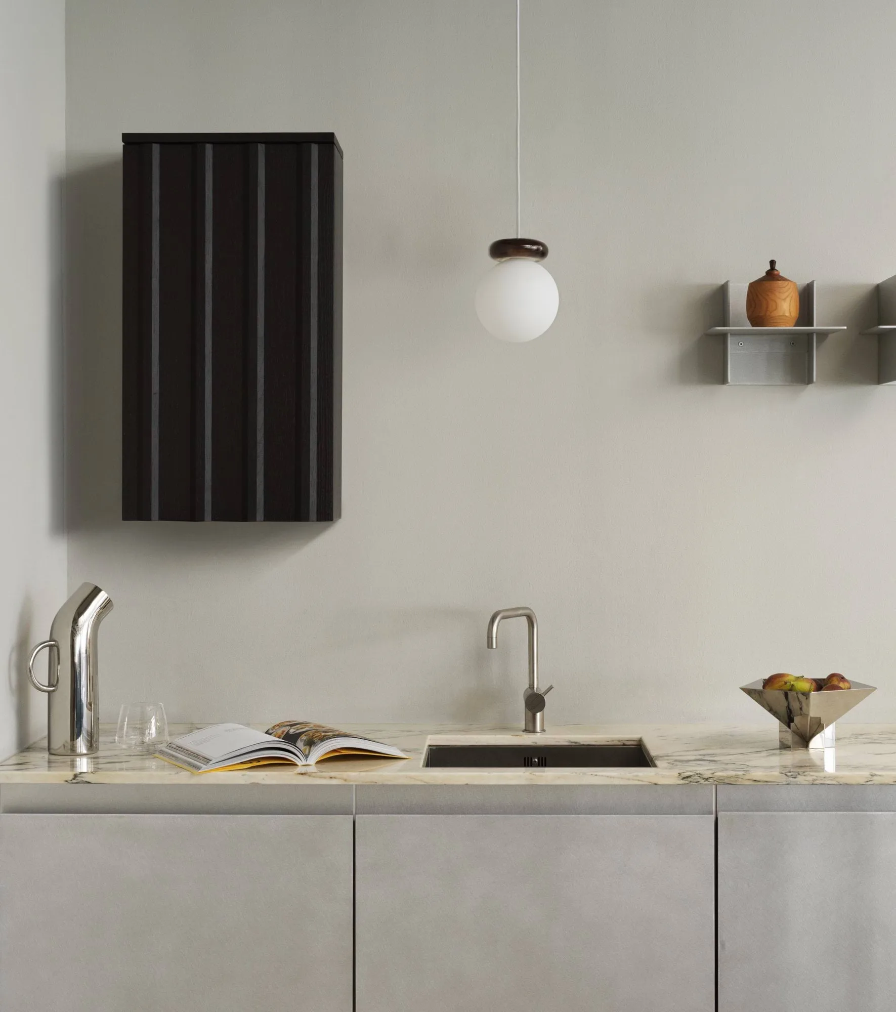 Rib pensile, Soft black, 73x40x23 cm Normann Copenhagen