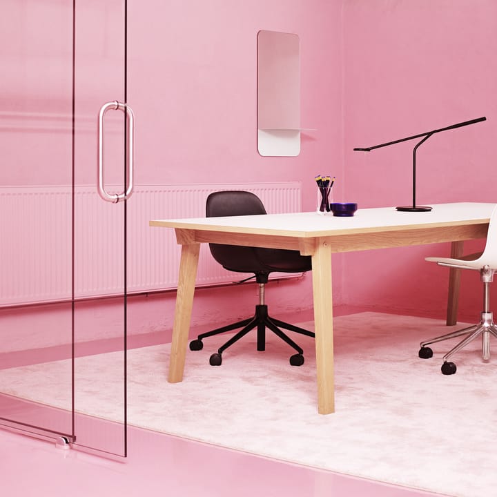 Sedia da ufficio girevole Form 5W, blu, alluminio nero, ruote Normann Copenhagen