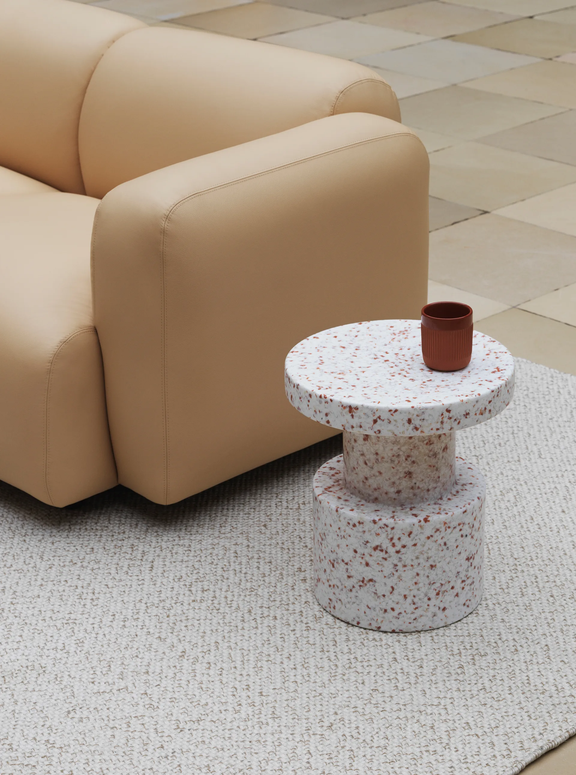 Sgabello Bit , Bianco Normann Copenhagen