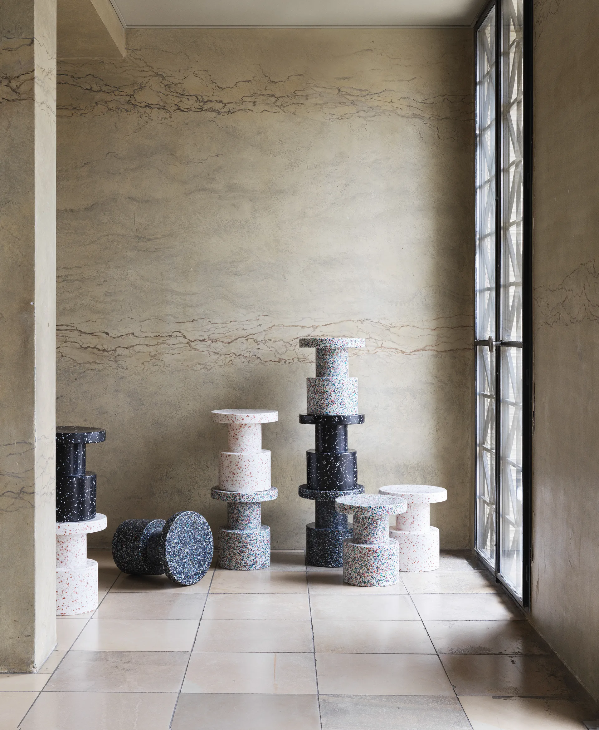 Sgabello Bit , Nero Normann Copenhagen