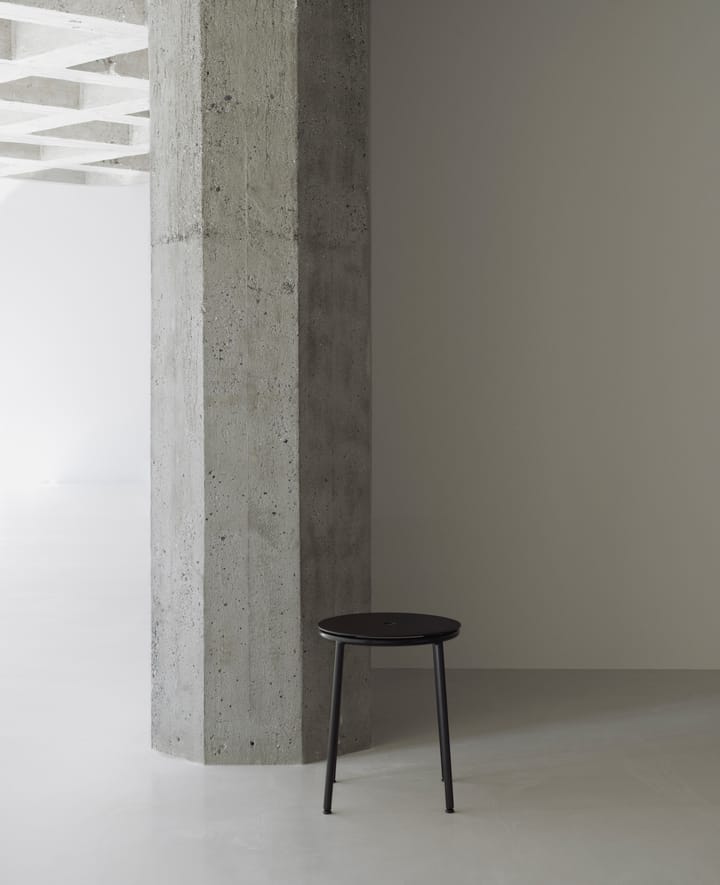 Sgabello Circa, 45 cm, Alluminio nero Normann Copenhagen