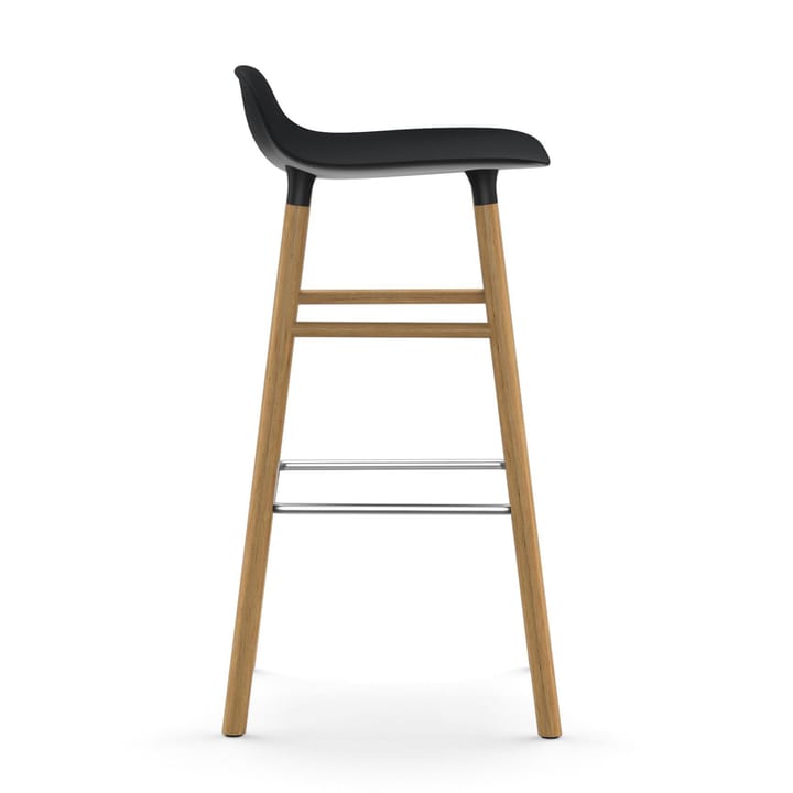 Sgabello con gambe in noce Form , Nero Normann Copenhagen