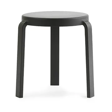 Sgabello Tap - nero, gambe nere in rovere - Normann Copenhagen