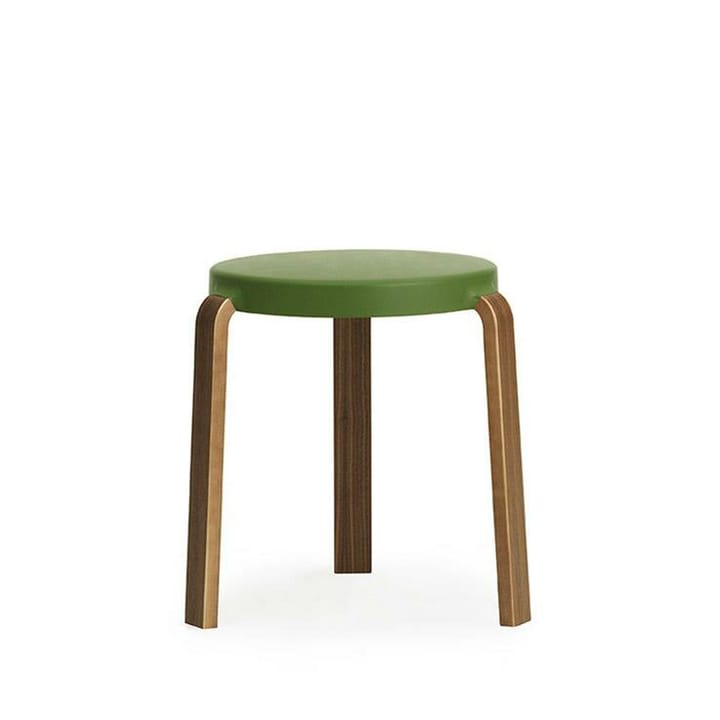 Sgabello Tap - verde oliva, gambe in noce - Normann Copenhagen