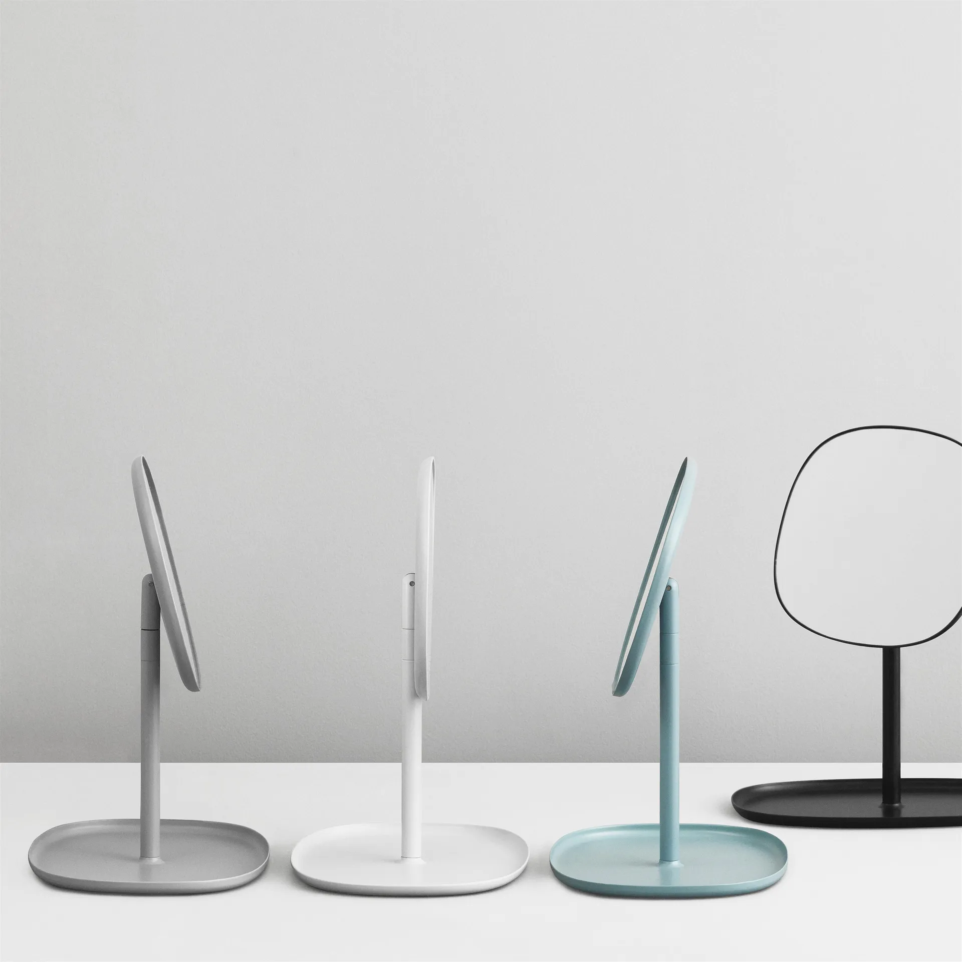 Specchio Flip, grigio Normann Copenhagen
